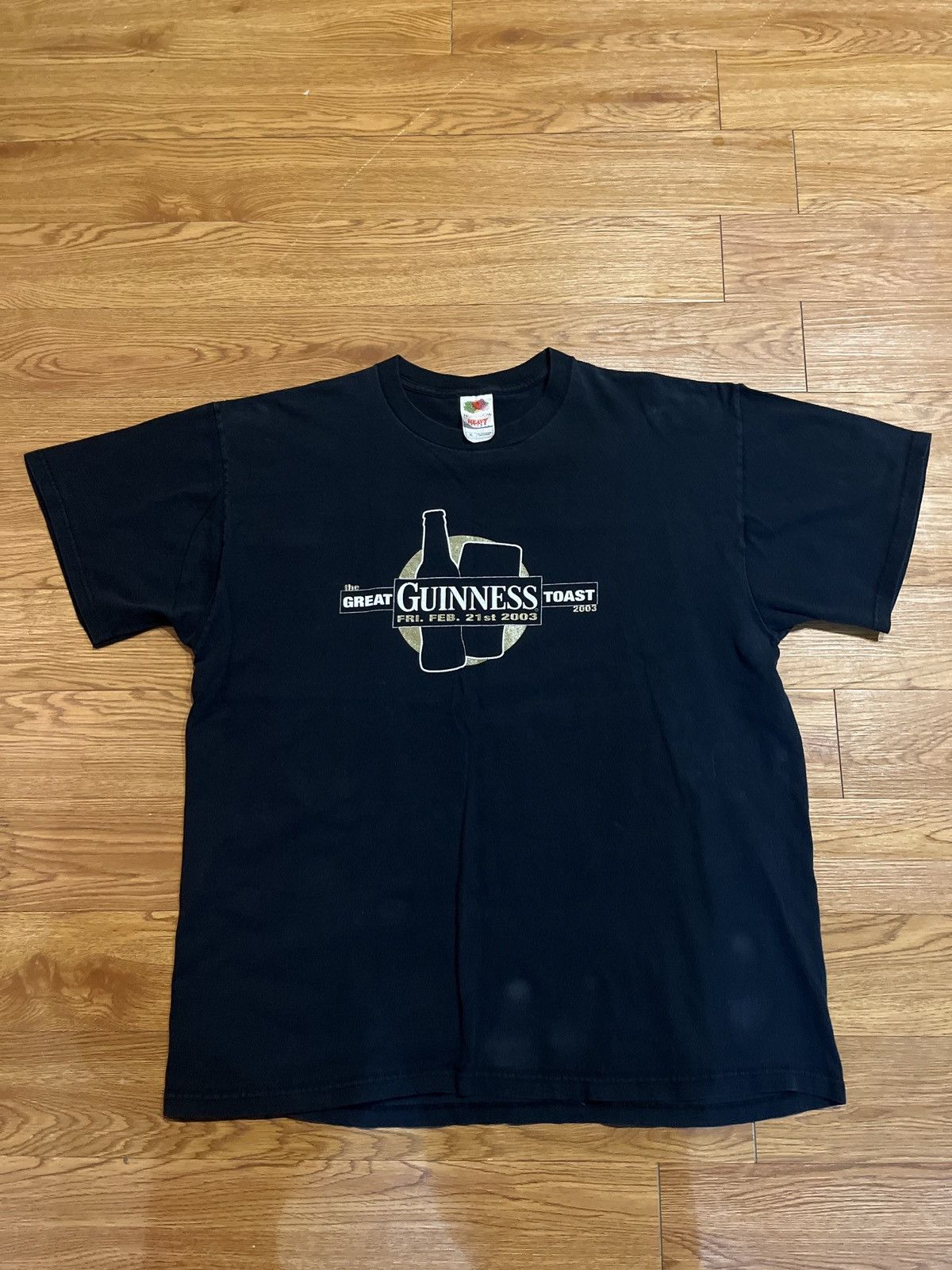 Vintage vintage y2k the great guinness toast tee shirt Size US L / EU 52-54 / 3 - 1 Thumbnail