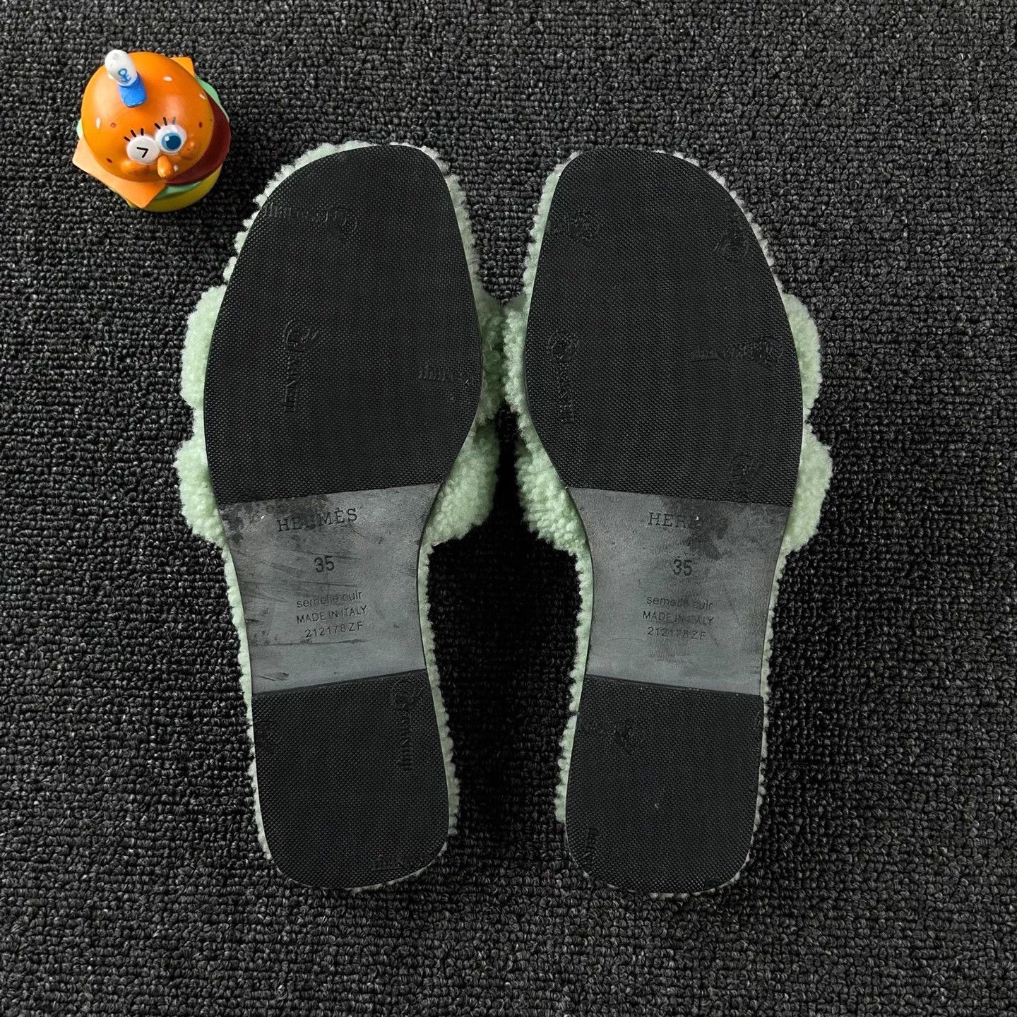 Hermes Hermes Green Teddy Slippers 35 Size US 4 / IT 34 - 6 Thumbnail