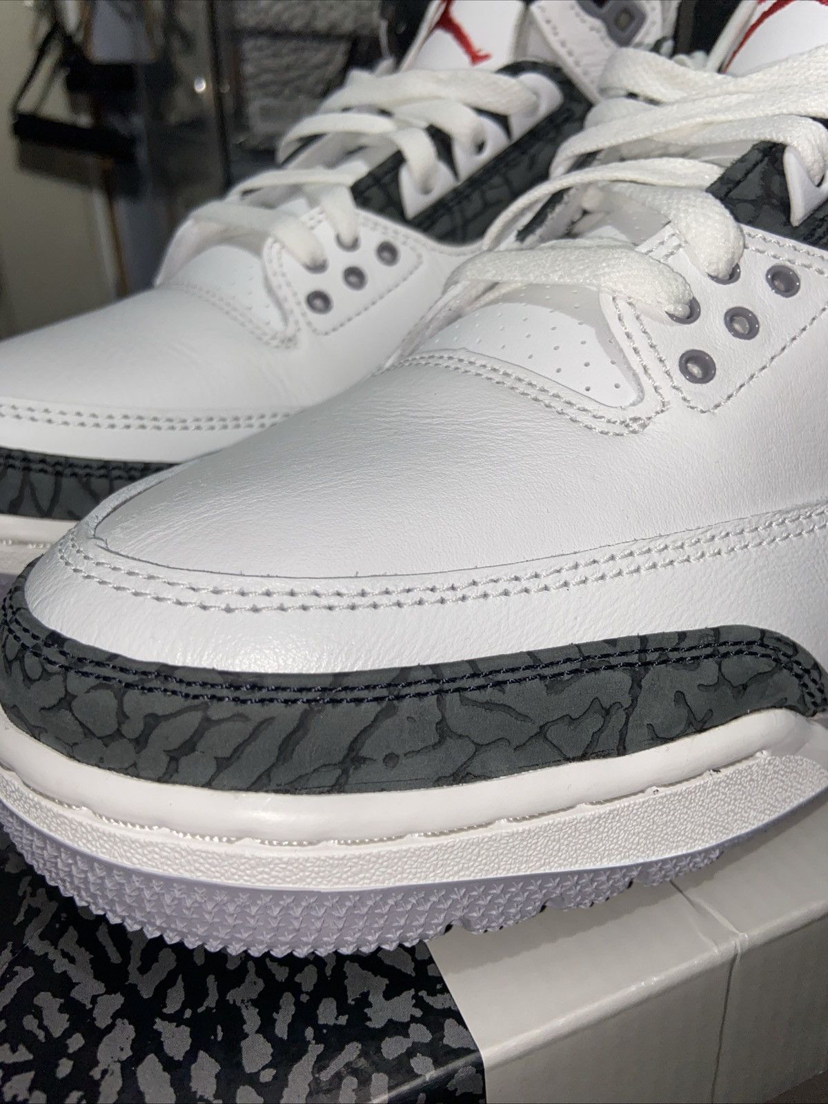 Jordan Brand Air Jordan 3 Retro 'Cement Grey' Size 11.5 Size US 11.5 / EU 44-45 - 9 Thumbnail