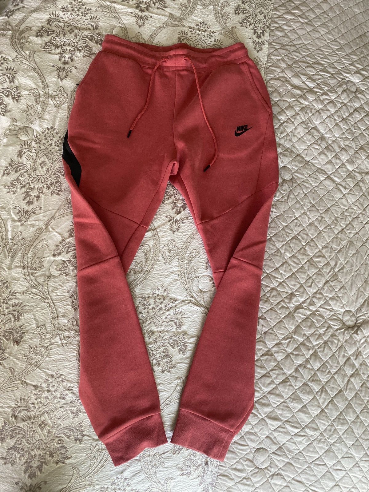 image of Nike in Pink/Red, Men's (Size 30)