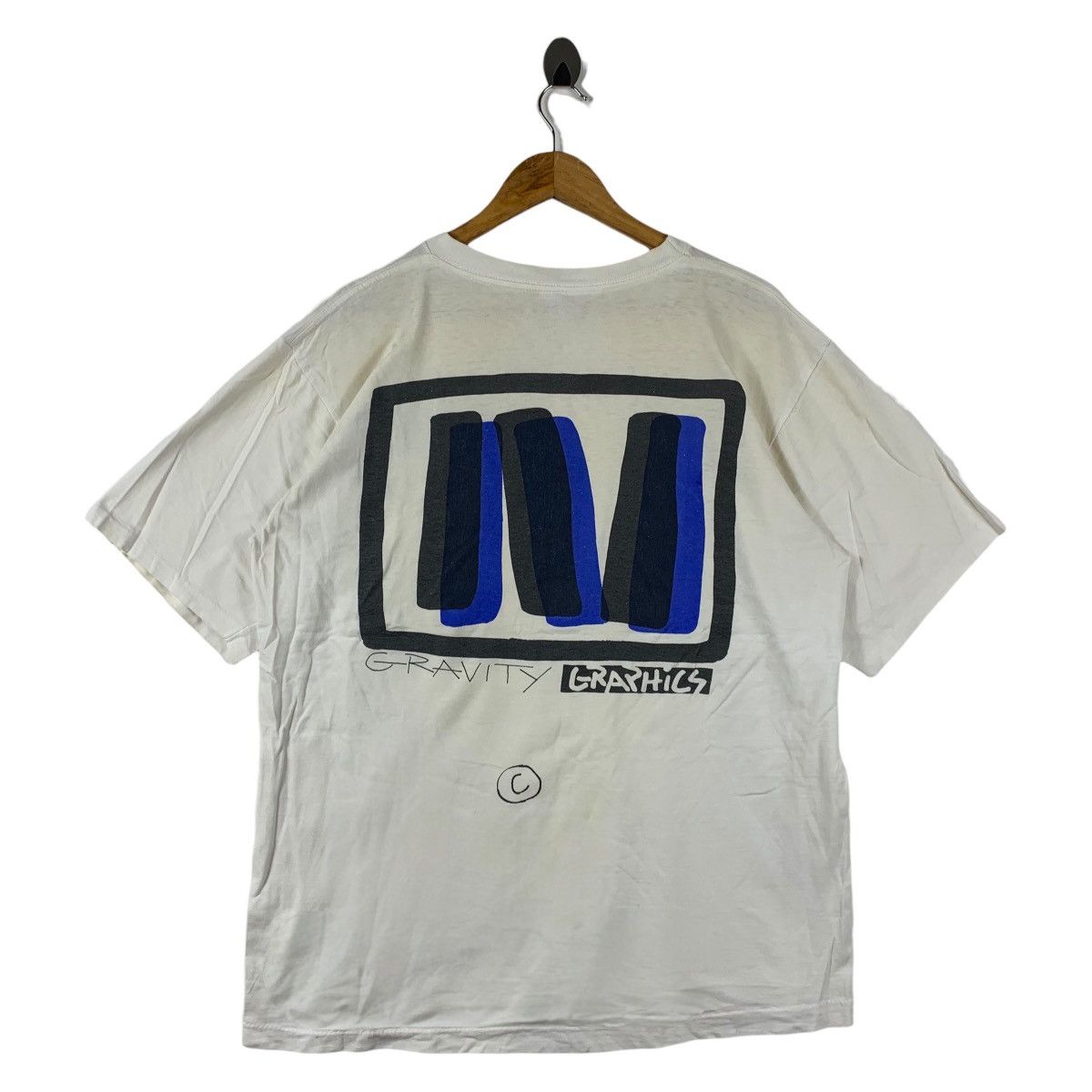Other Vintage GRAVITY GRAPHICS Back hit art tee Size US L / EU 52-54 / 3 - 1 Thumbnail