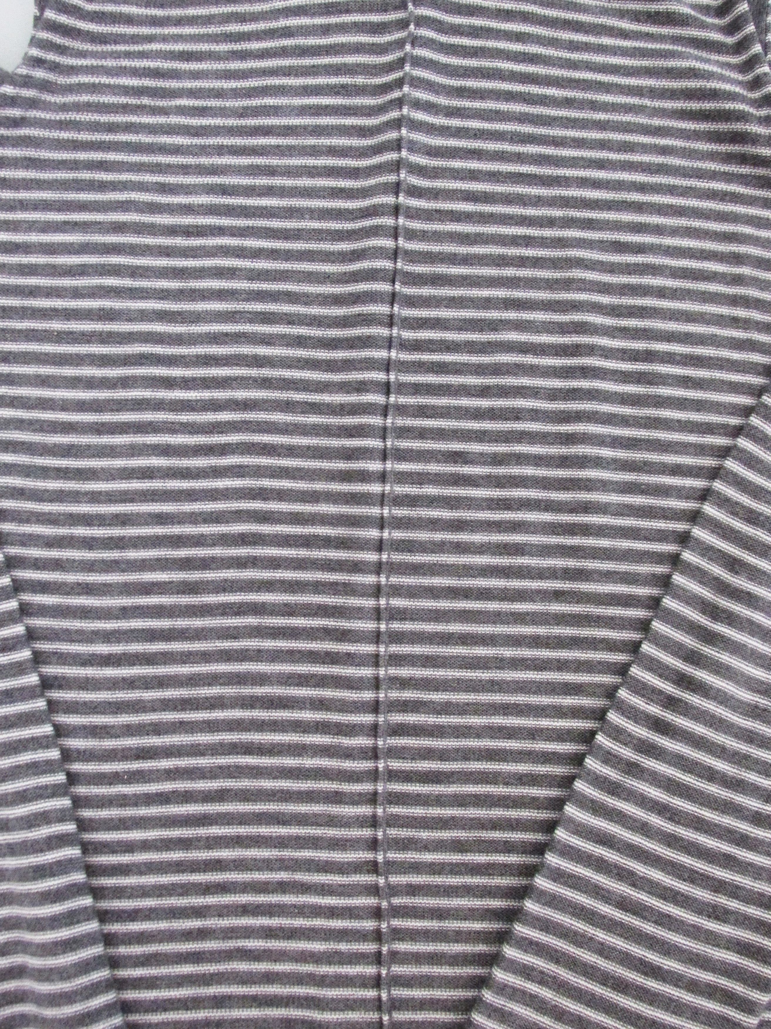 TROVE Trouve (NWT) Women's Open Shoulder Knit Top- Medium Size M / US 6-8 / IT 42-44 - 5 Thumbnail