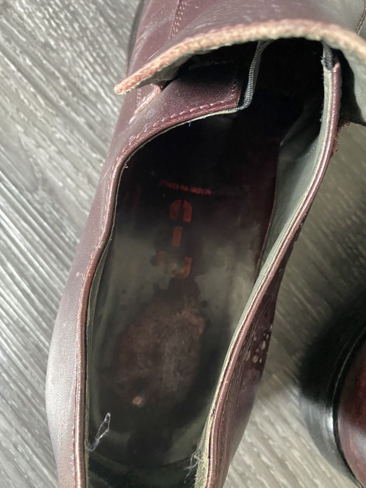 Miu Miu 90s Mens Slip On Size US 10 / EU 43 - 3 Thumbnail