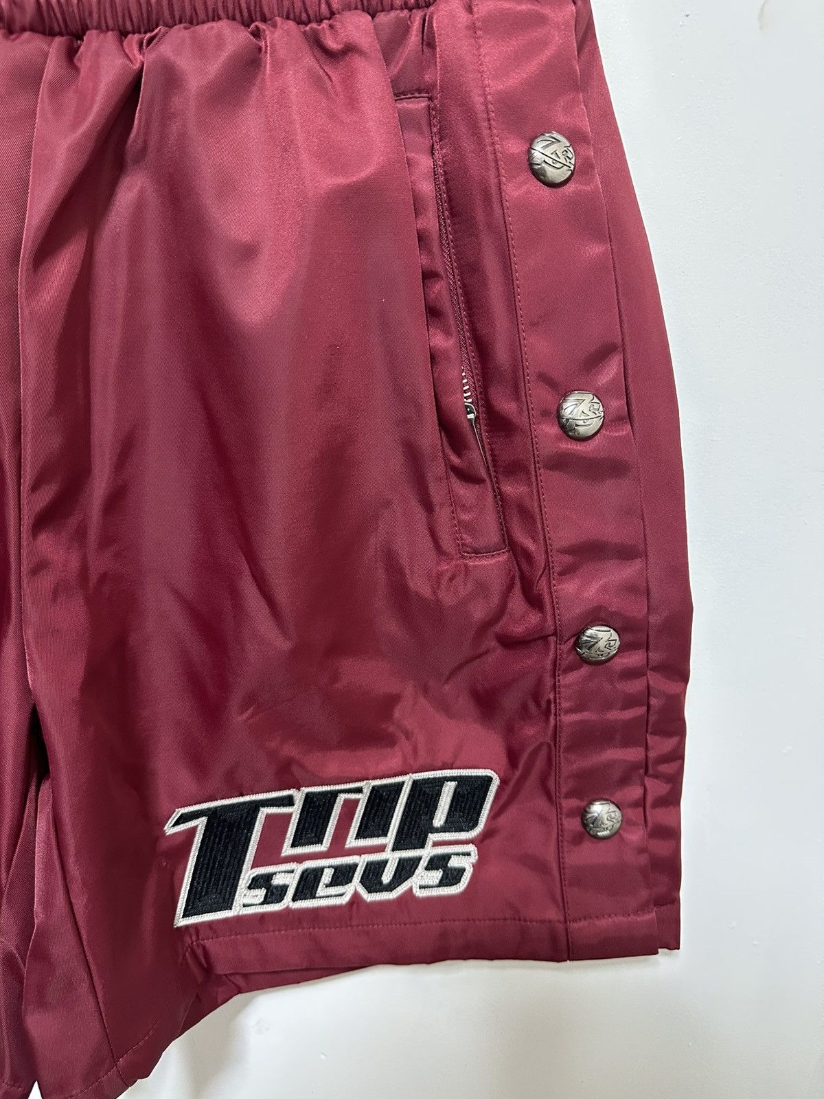 TRIPLE SEVENS Triple Sevens Red Nylon Button Shorts Size US 28 / EU 44 - 3 Thumbnail