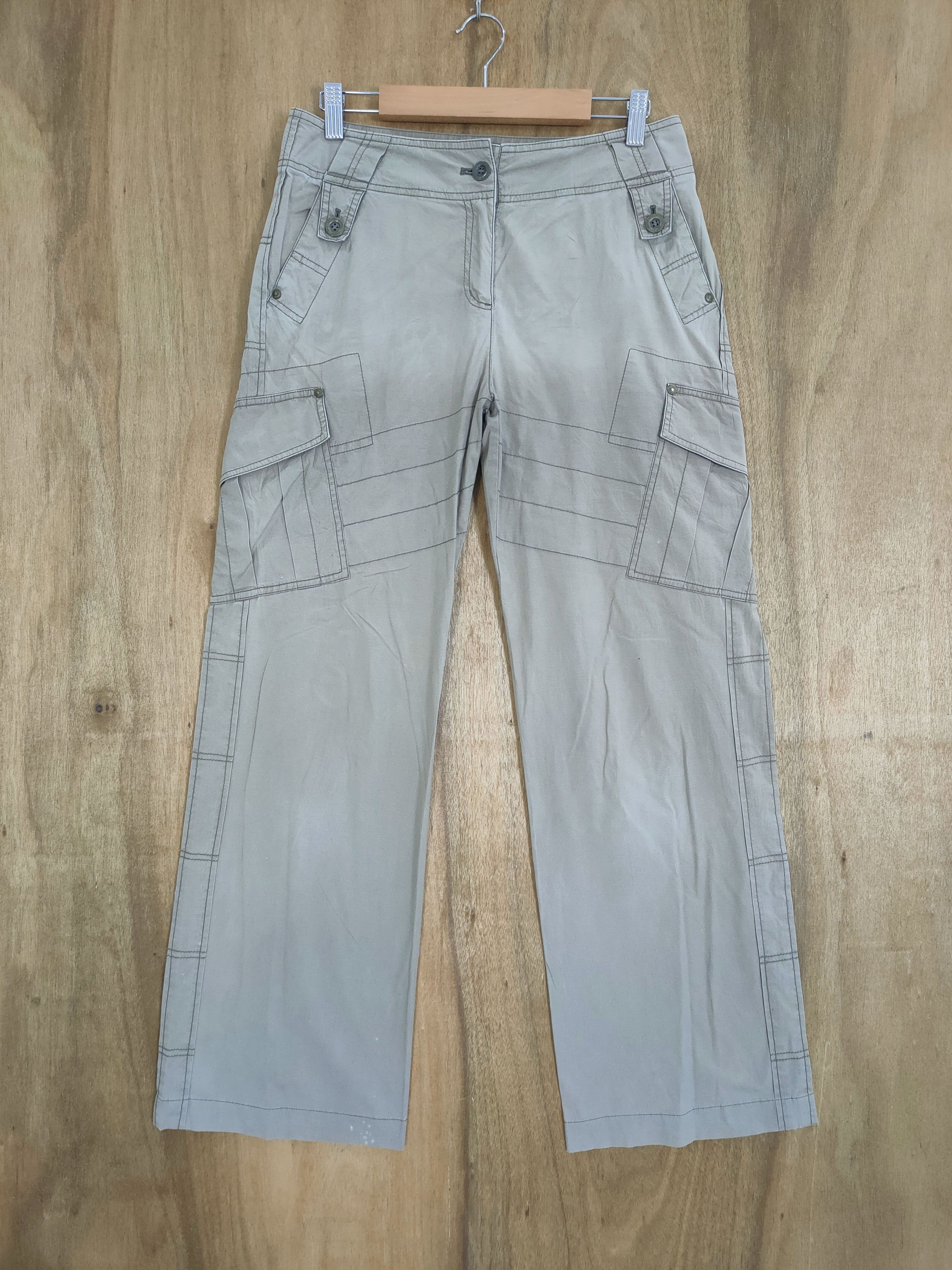 Japanese Brand VINTAGE PINORE BROWN FLARED WOMAN CARGO PANTS Size US 29 - 1 Thumbnail
