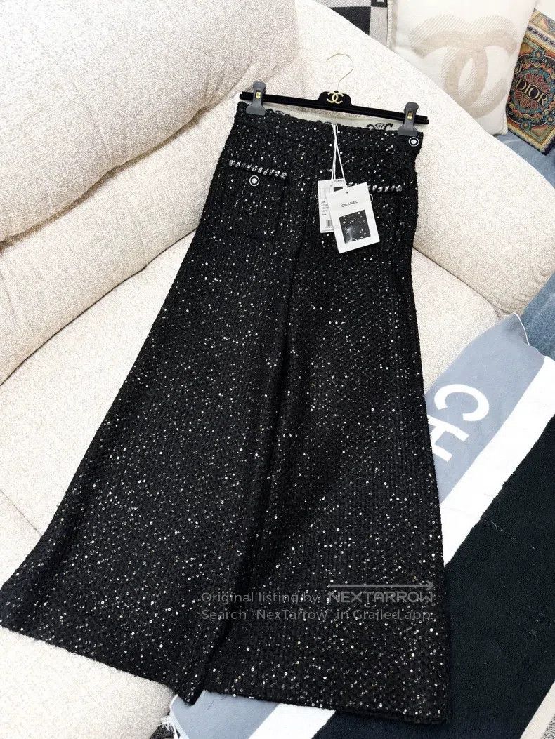 Chanel Chanel 22P popular black full of stars embroidery sequins Size 42" / US 20 - 1 Thumbnail