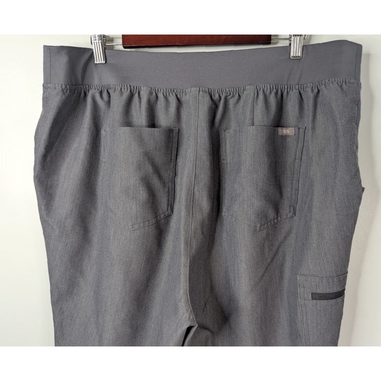 Vintage FIGS Jogger Pant Scrub Bottom 3XL Tall Grey Drawstring Waist Women Medical Polyester Blend Solid 1SW200002 Size US 39 - 4 Thumbnail