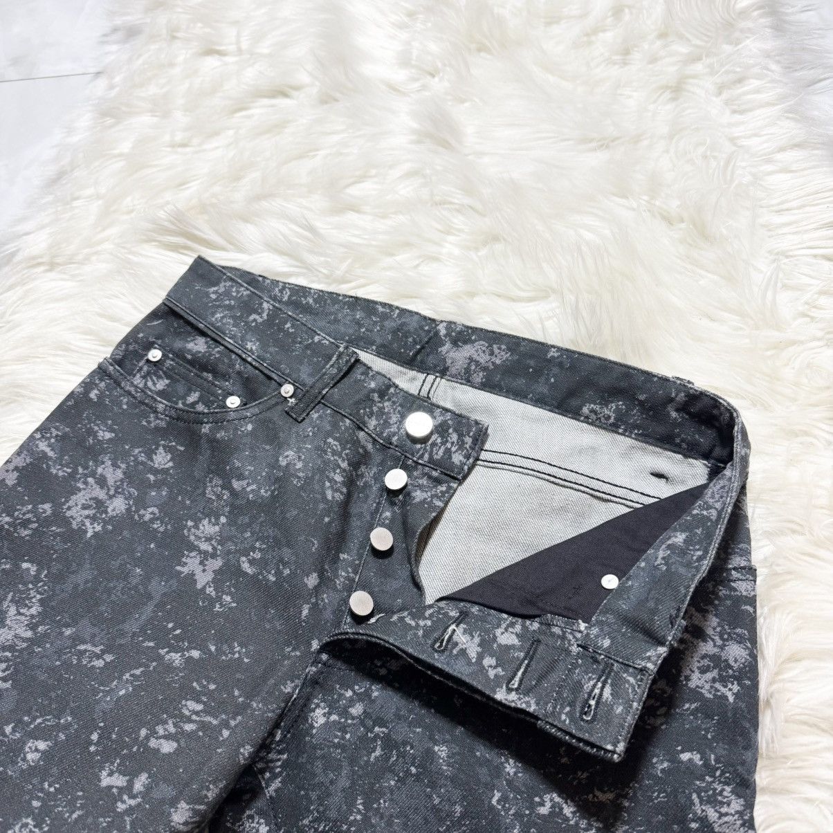 Balenciaga Balenciaga leather patch, marbled Blizzard denim pants Size US 29 - 10 Thumbnail