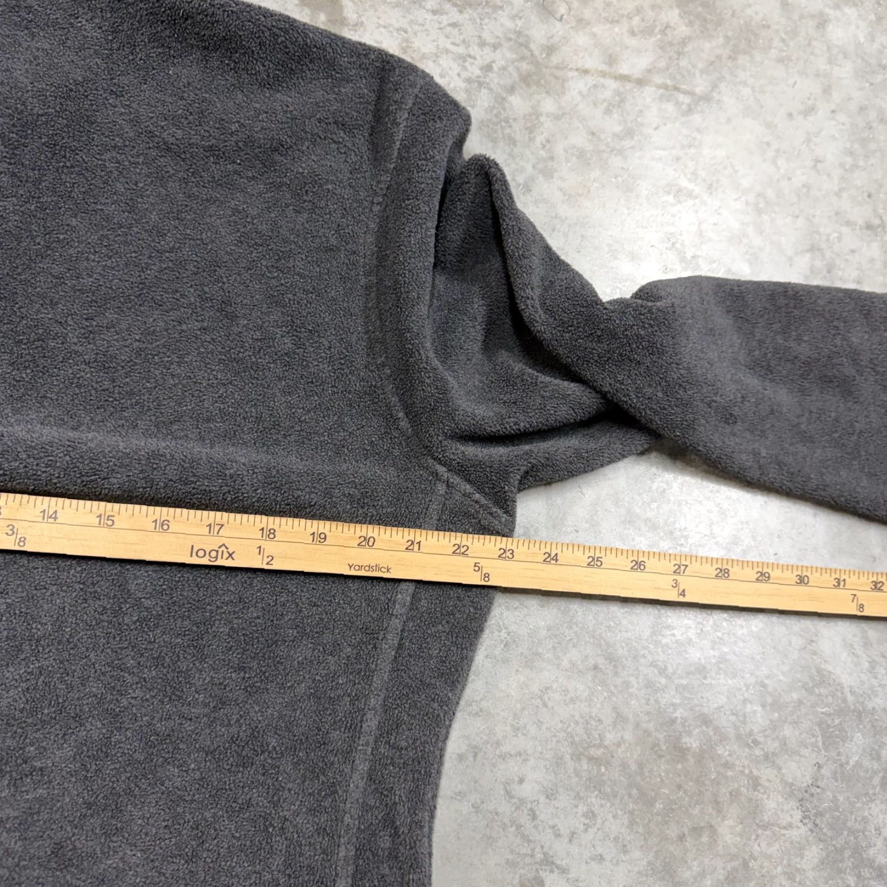 Old Navy Old Navy Sweatshirt Mens Large Gray Fleece 1/4 Zip Mock Neck Pullover Logo Shirt Mens Large Gray Graphic Print 1/4 Zip Zip Front Sweatshirt Size US L / EU 52-54 / 3 - 6 Thumbnail