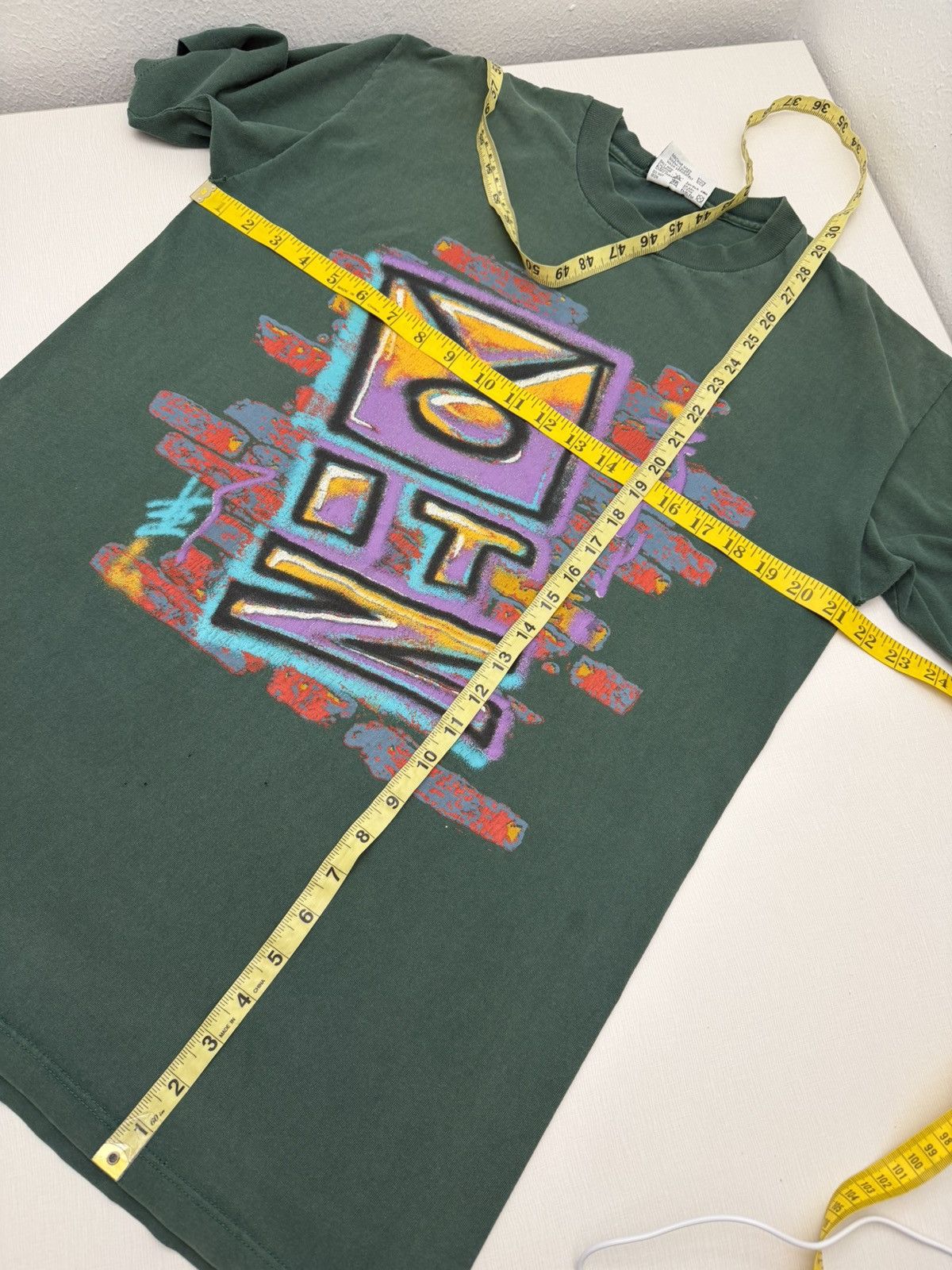 Arts & Science Vintage 90s Team Edition Apparel Abatract Graphic Tshirt L Size US L / EU 52-54 / 3 - 4 Thumbnail
