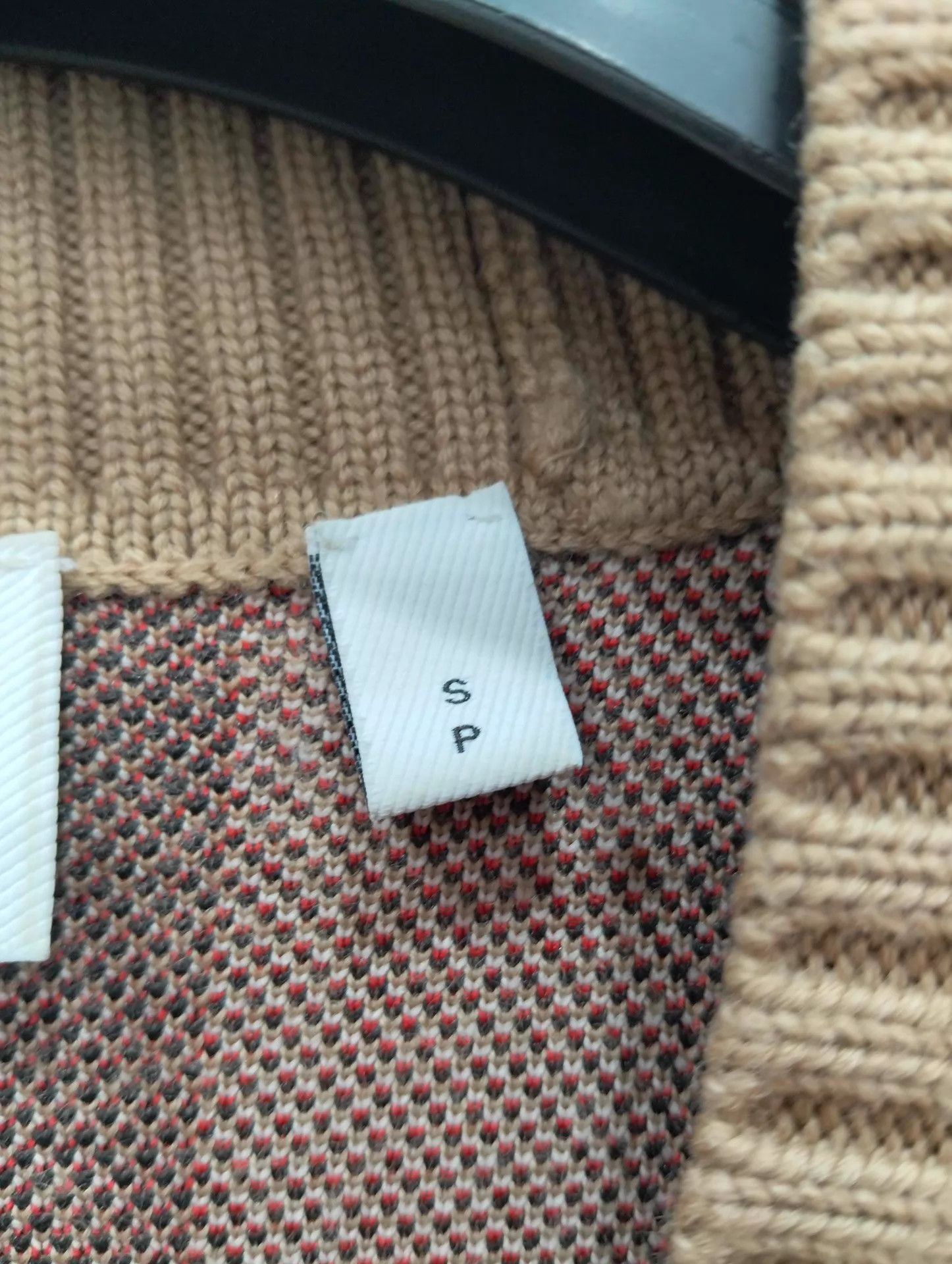 Burberry Burberry check V-neck single-breasted longsleeve sweater S Size S / US 4 / IT 40 - 5 Thumbnail