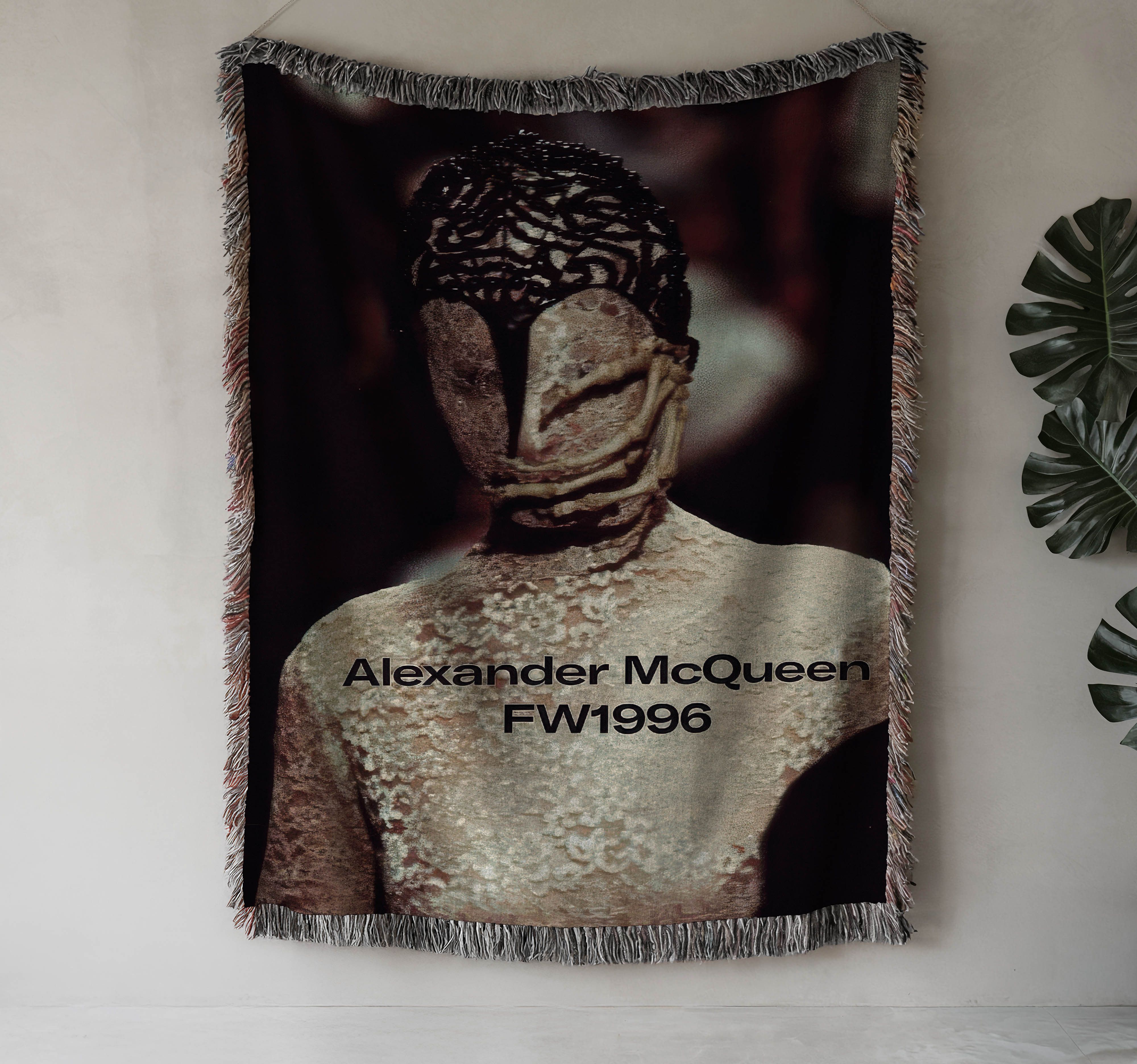 Alexander McQueen Alexander McQueen Blanket Woven Art Poster Fashion Gift Logo Size ONE SIZE - 4 Thumbnail