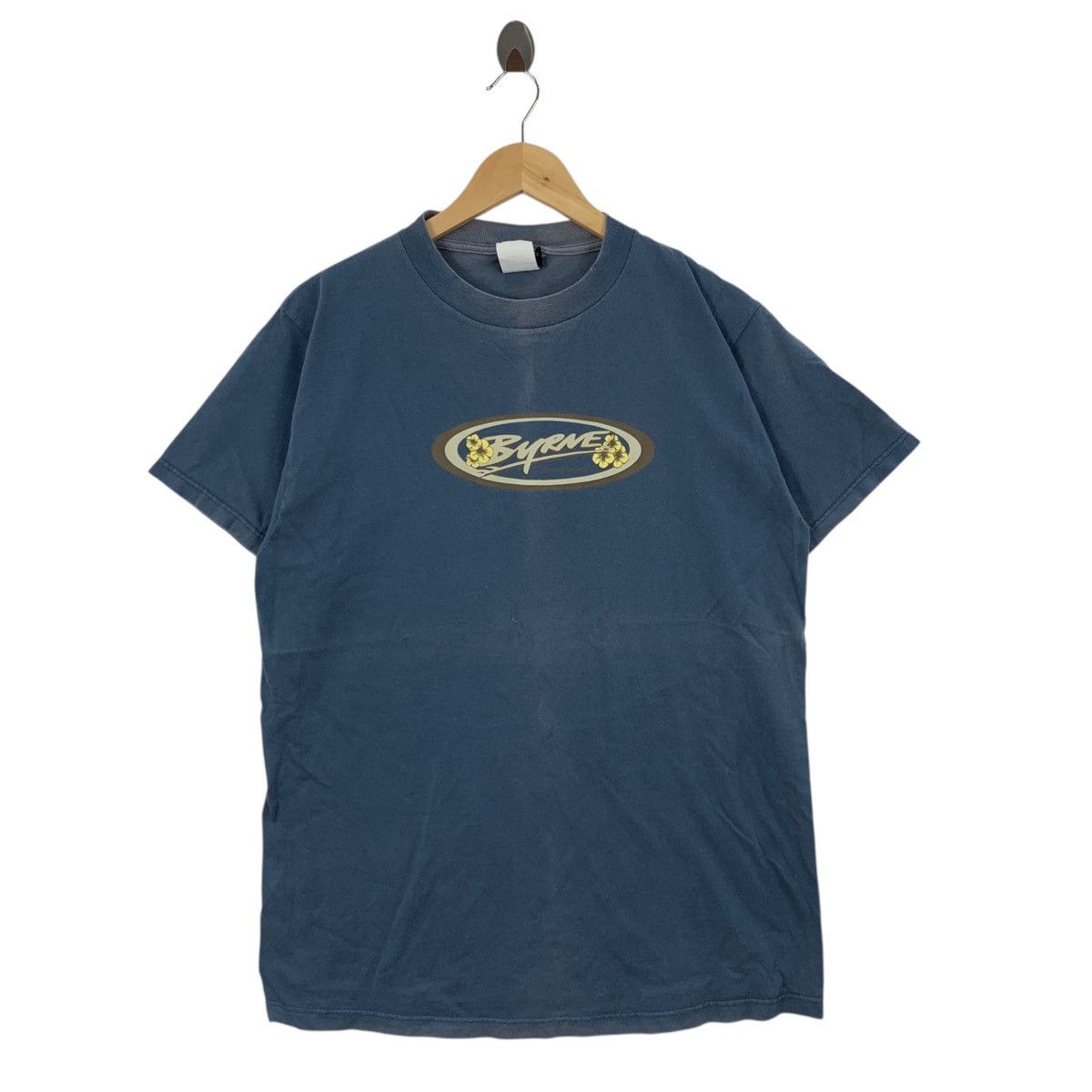 Vintage Vintage 90s BRYNE Handcrafted Originals SurfSurfboard Tshirt Size US L / EU 52-54 / 3 - 1 Thumbnail