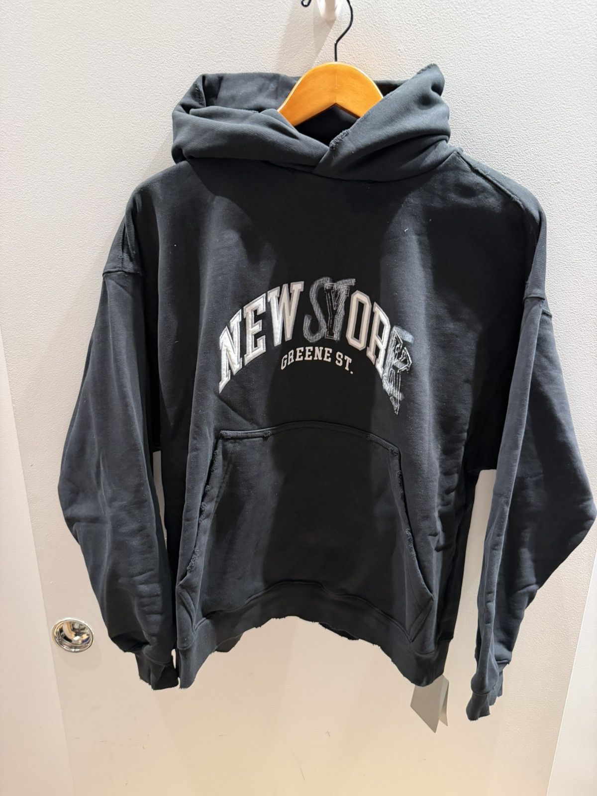 Balenciaga Balenciaga New York Store Greene St Hoodie Black XS Size US M / EU 48-50 / 2 - 1 Thumbnail