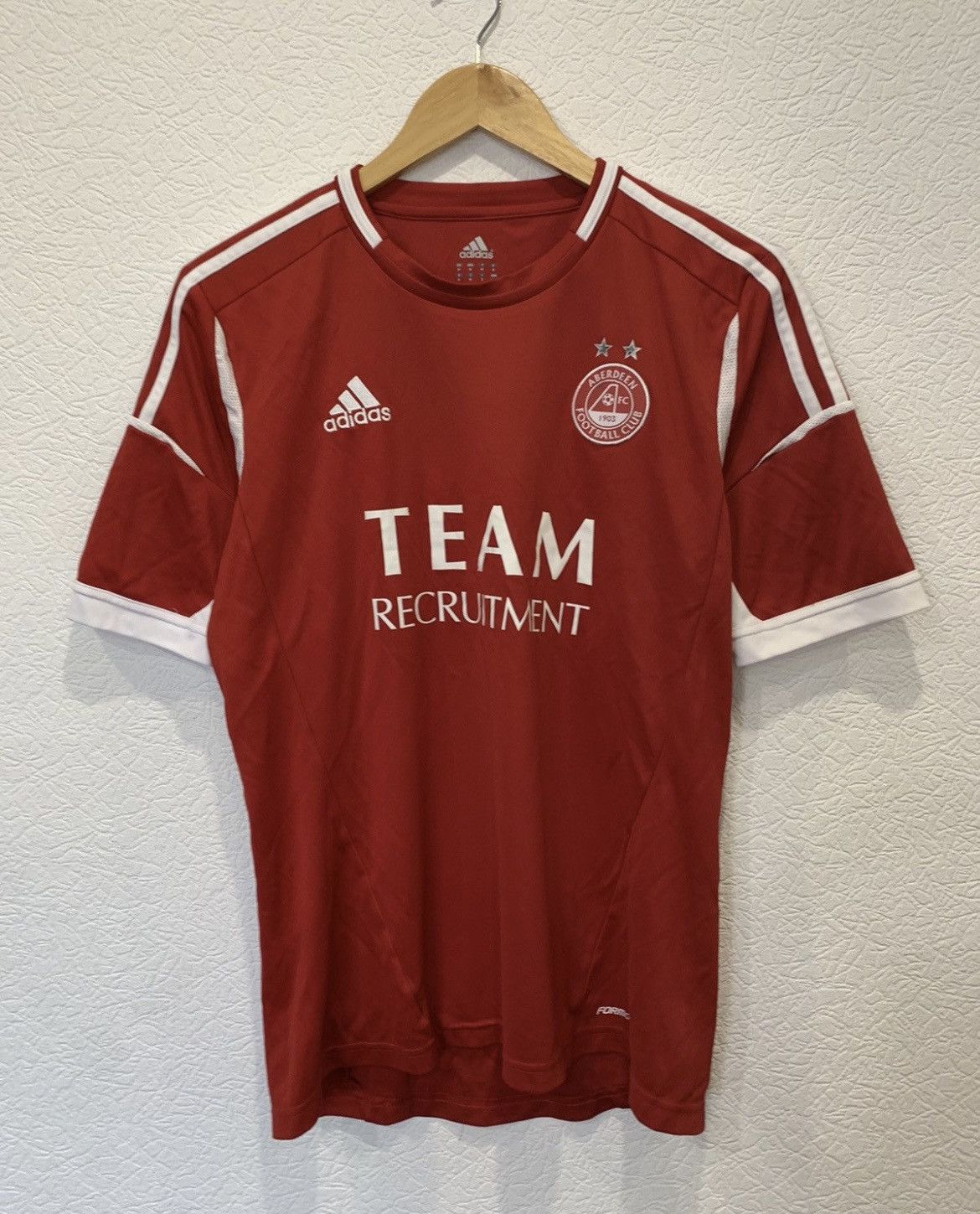 Adidas ABERDEEN ADIDAS 2012/2013 HOME KIT SOCCER JERSEY FOOTBALL Size US M / EU 48-50 / 2 - 1 Thumbnail