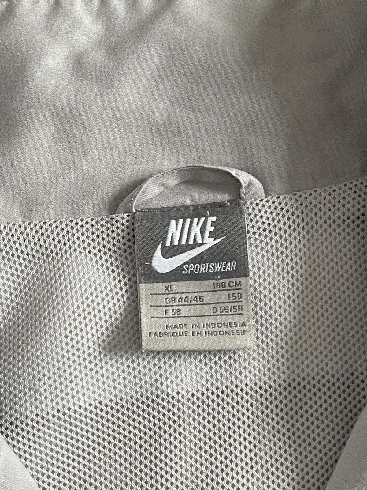 Nike Vtg Nike 00s Y2k Nylon Retro Windbreaker Zip Track Jacket Size US XL / EU 56 / 4 - 6 Thumbnail