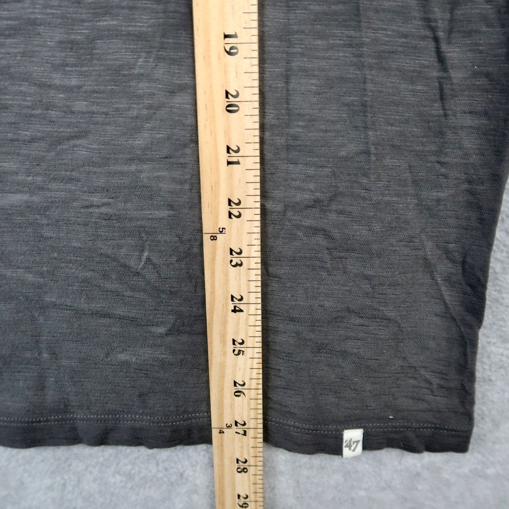 47 47 Brand Michigan Wolverines T-Shirt Mens Medium M Gray Mascot Graphic Size US M / EU 48-50 / 2 - 7 Thumbnail