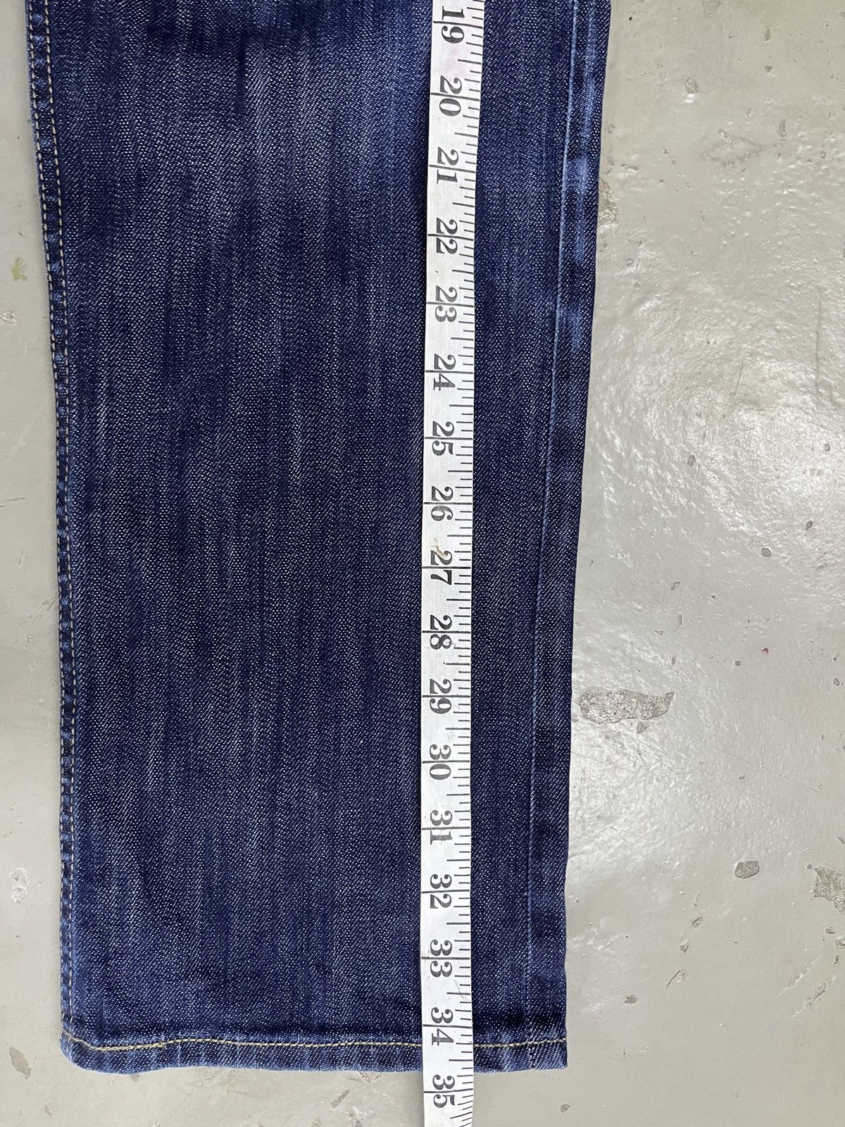 Burberry Burberry BRIT Non Selvedge Indigo Denim Straight Cut Jeans Size US 32 / EU 48 - 11 Thumbnail