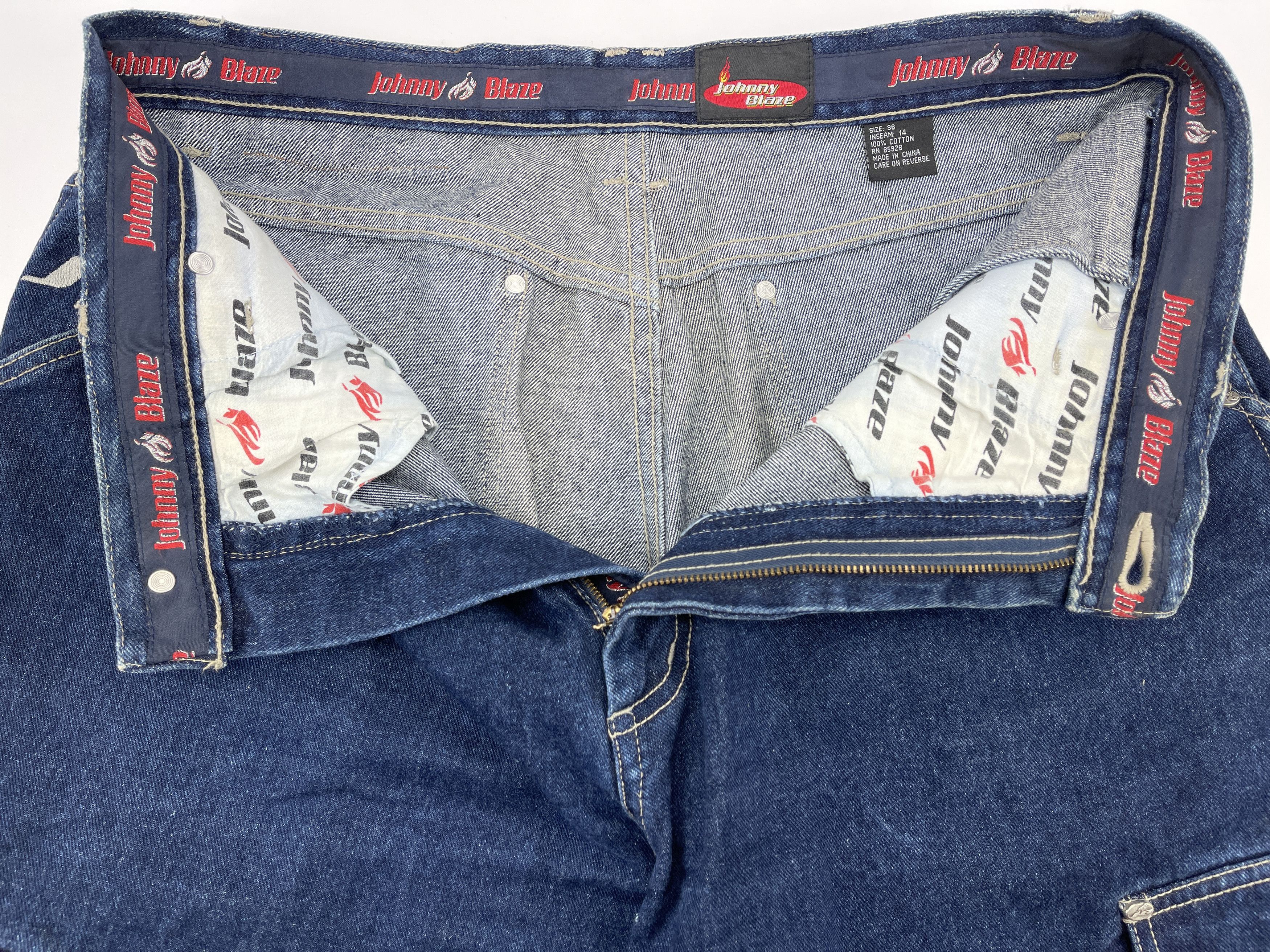 Wu-Tang Clan JOHNNY BLAZE jeans shorts, Wu Wear, Wu Tang Clan vintage, 36 Size US 36 / EU 52 - 12 Thumbnail