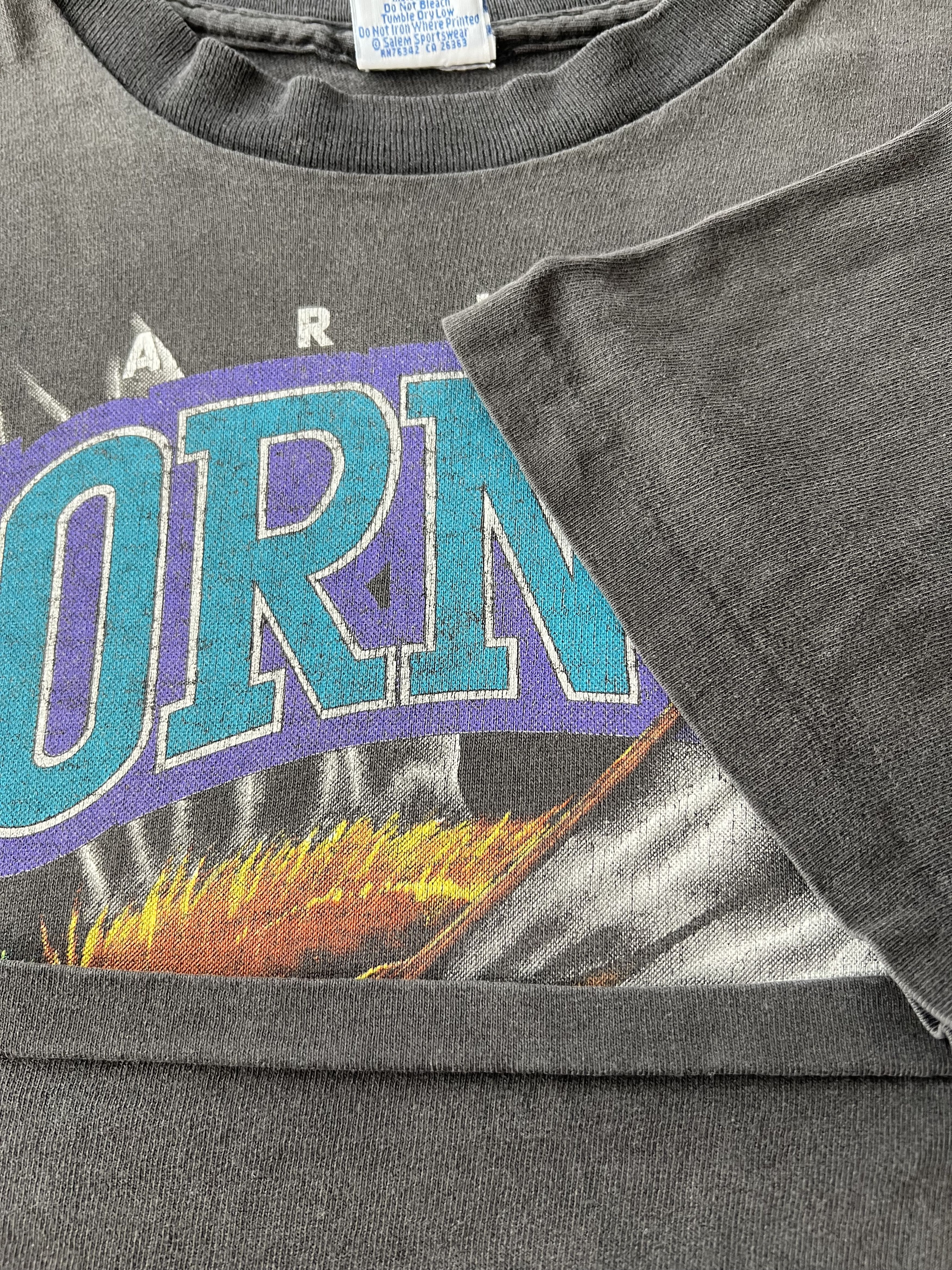 NBA Vintage 90s Charlotte Hornets NBA Salem Sportswear T-shirt Size US S / EU 44-46 / 1 - 8 Thumbnail