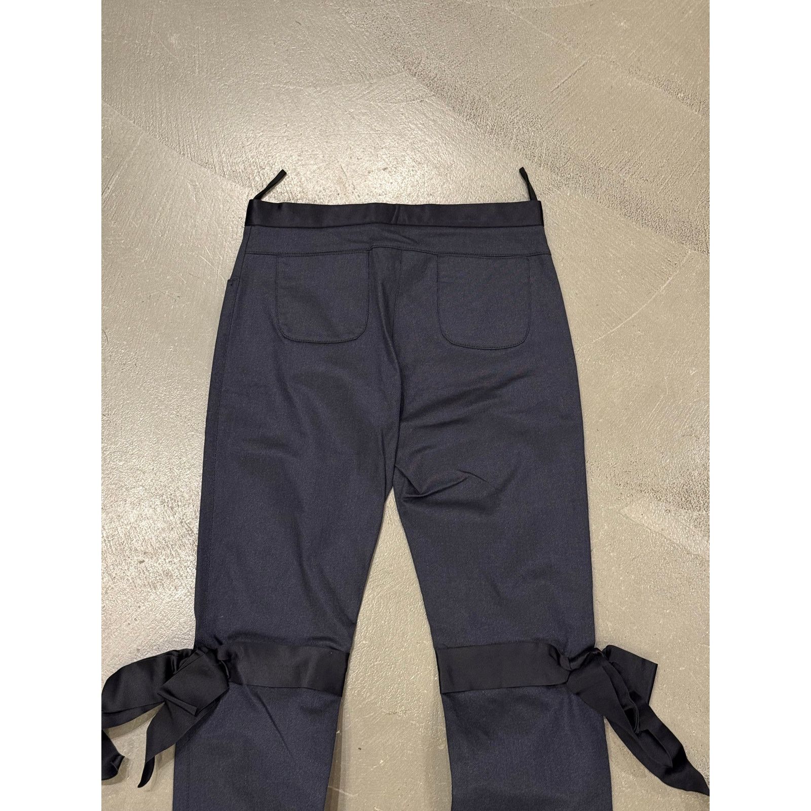 Chanel A/W2005 Chanel Sample runway bow jeans Size 27" / US 4 / IT 40 - 7 Thumbnail