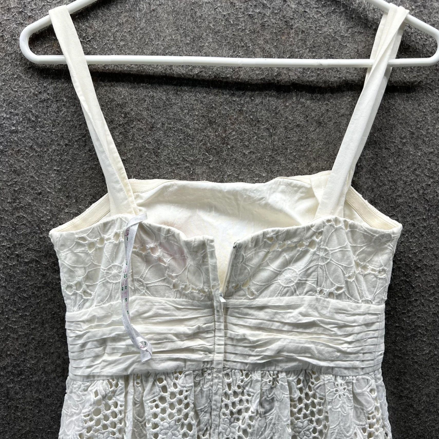 Lilly Pulitzer VINTAGE? No. Lilly Pulitzer Dress Womens 4 White Lace Floral Square Neck Maxi Sundress Size S / US 4 / IT 40 - 5 Thumbnail