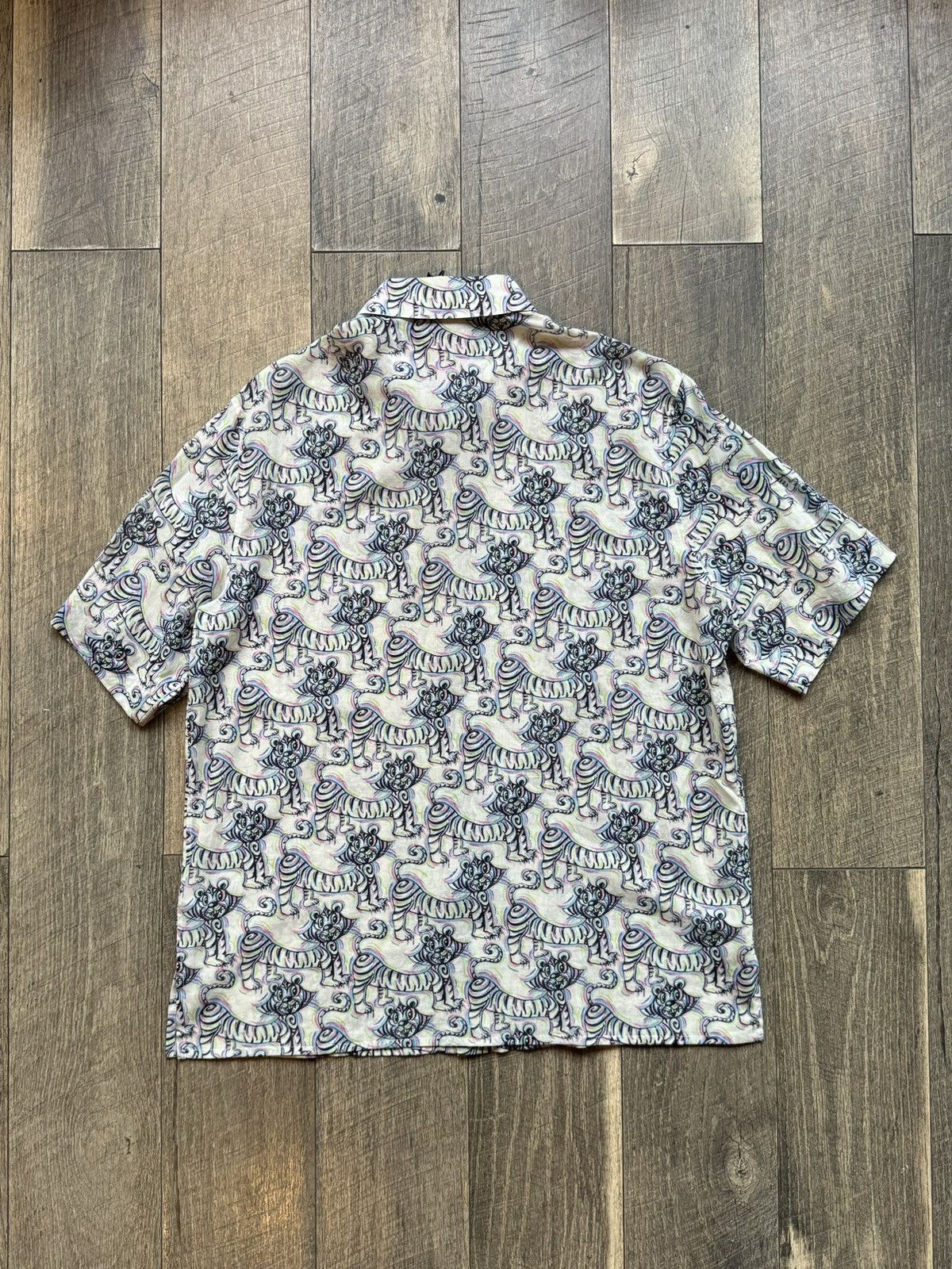 Dior Dior Kenny Scharf SS21 Psychedelic Tiger Print Button Up NWT Size US M / EU 48-50 / 2 - 7 Thumbnail