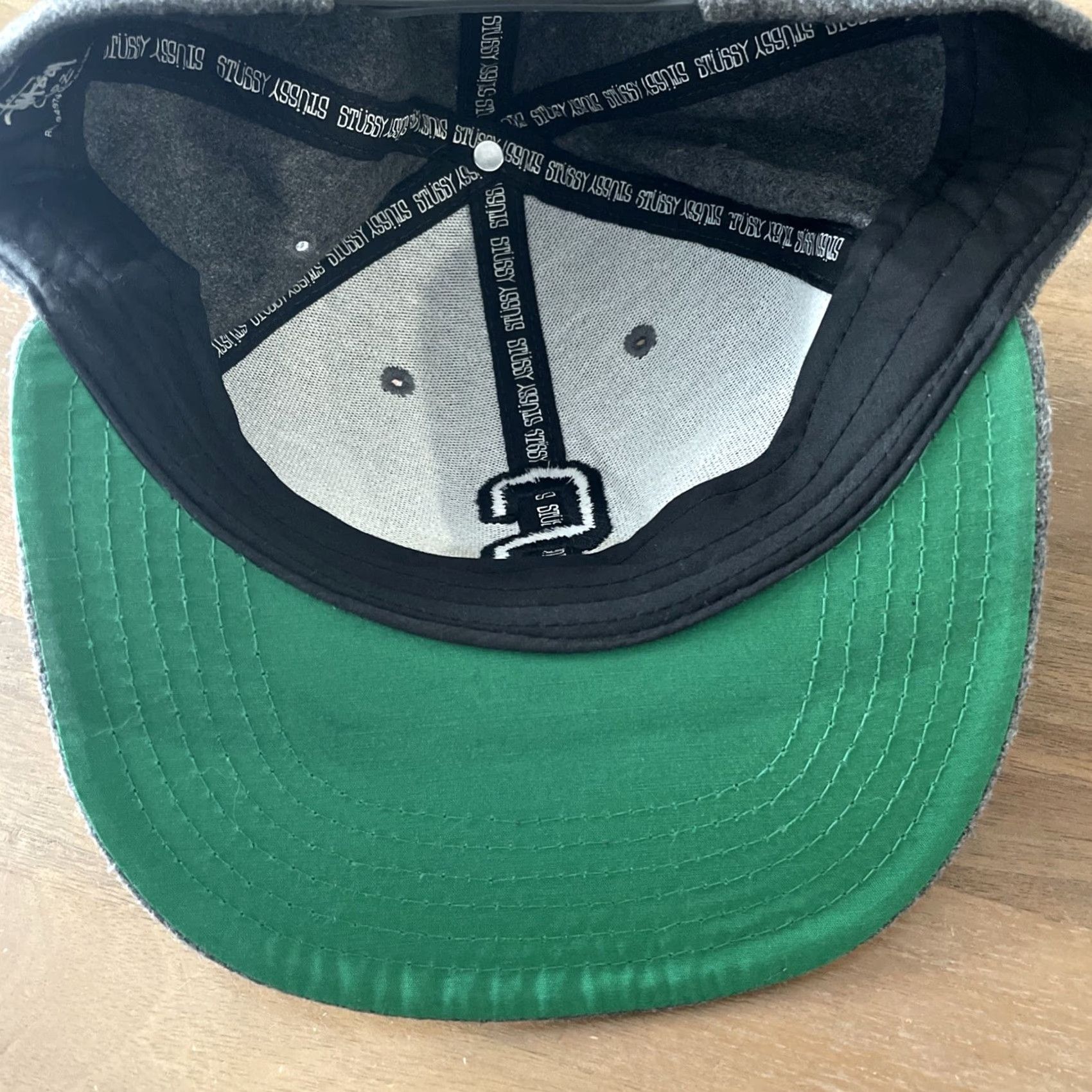 Vintage Stussy Capz Charcoal Gray Wool Blend Snapback Hat Vintage 90s Capz Wool Twill Adjustable One Size Mens Gray 90s Streetwear Vintage WomensMens Size ONE SIZE - 7 Thumbnail