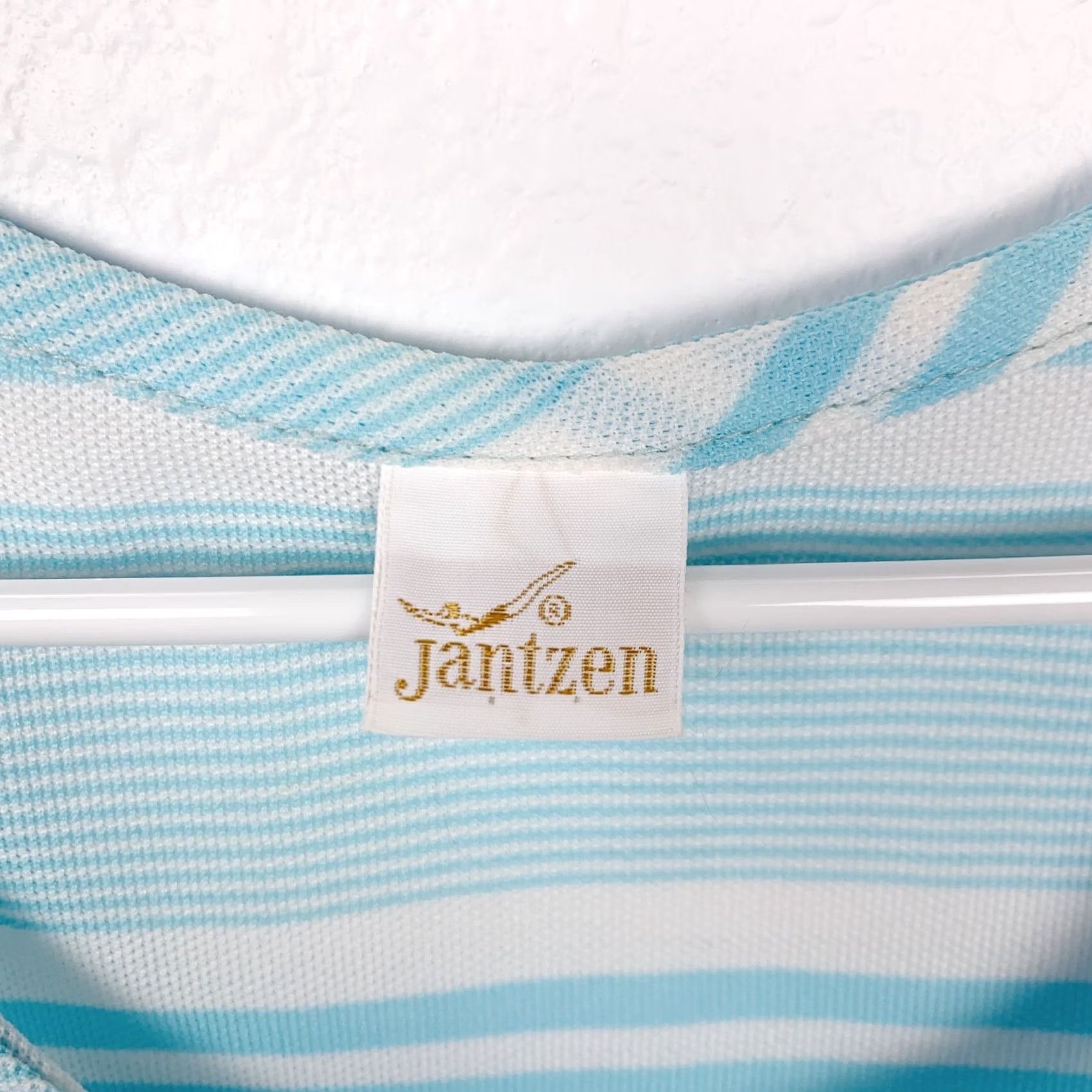 Jantzen VINTAGE Jantzen White Blue Sleeveless Pocket Swim Dress XS/S Small 70s 1970s Women Mens Boys Girls Size XS / US 0-2 / IT 36-38 - 3 Thumbnail