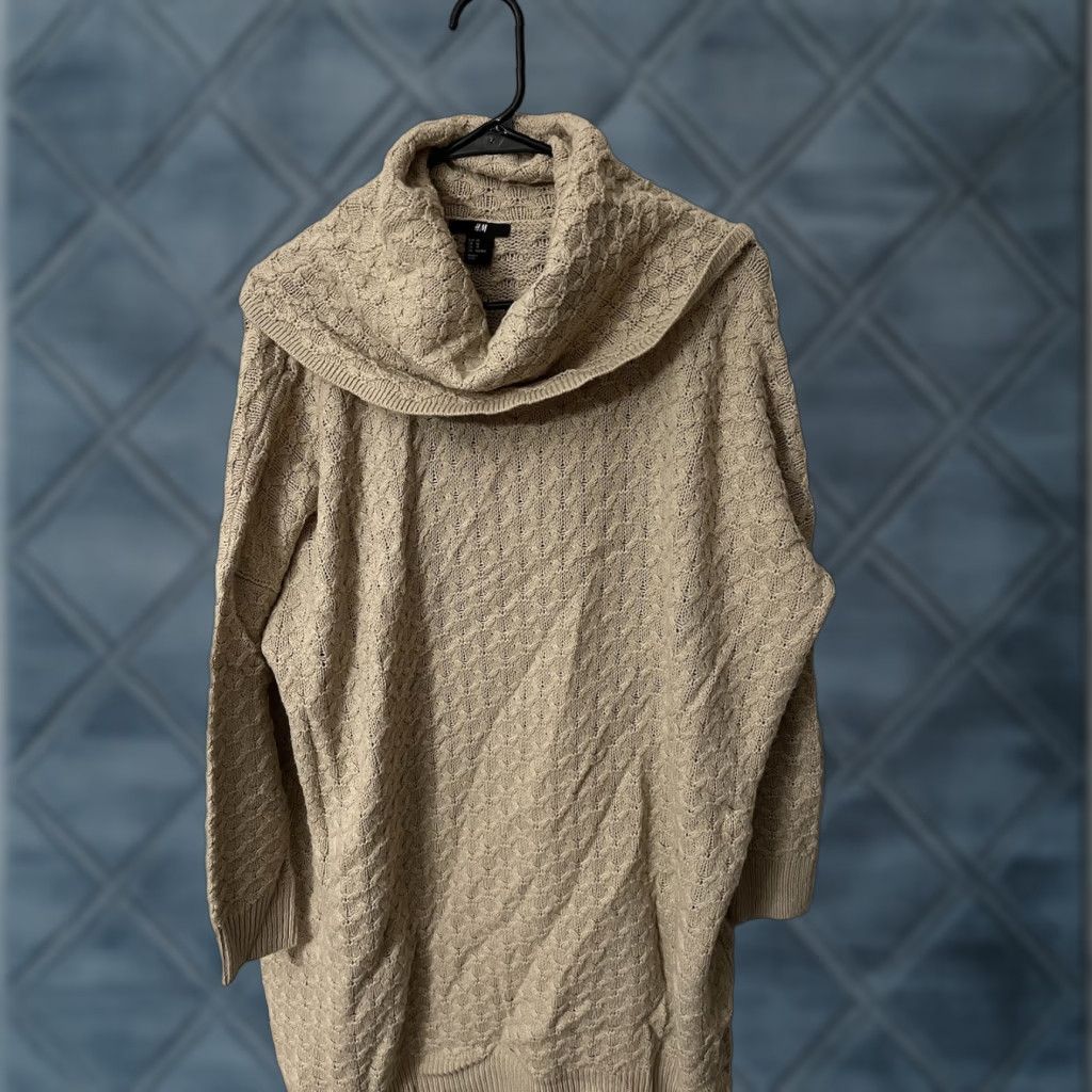 H&M H&M Crew Neck Beige Brown Oversized Sweater XS Women Regular Size Pullover Soft 90s Vintage? Size XS / US 0-2 / IT 36-38 - 1 Thumbnail
