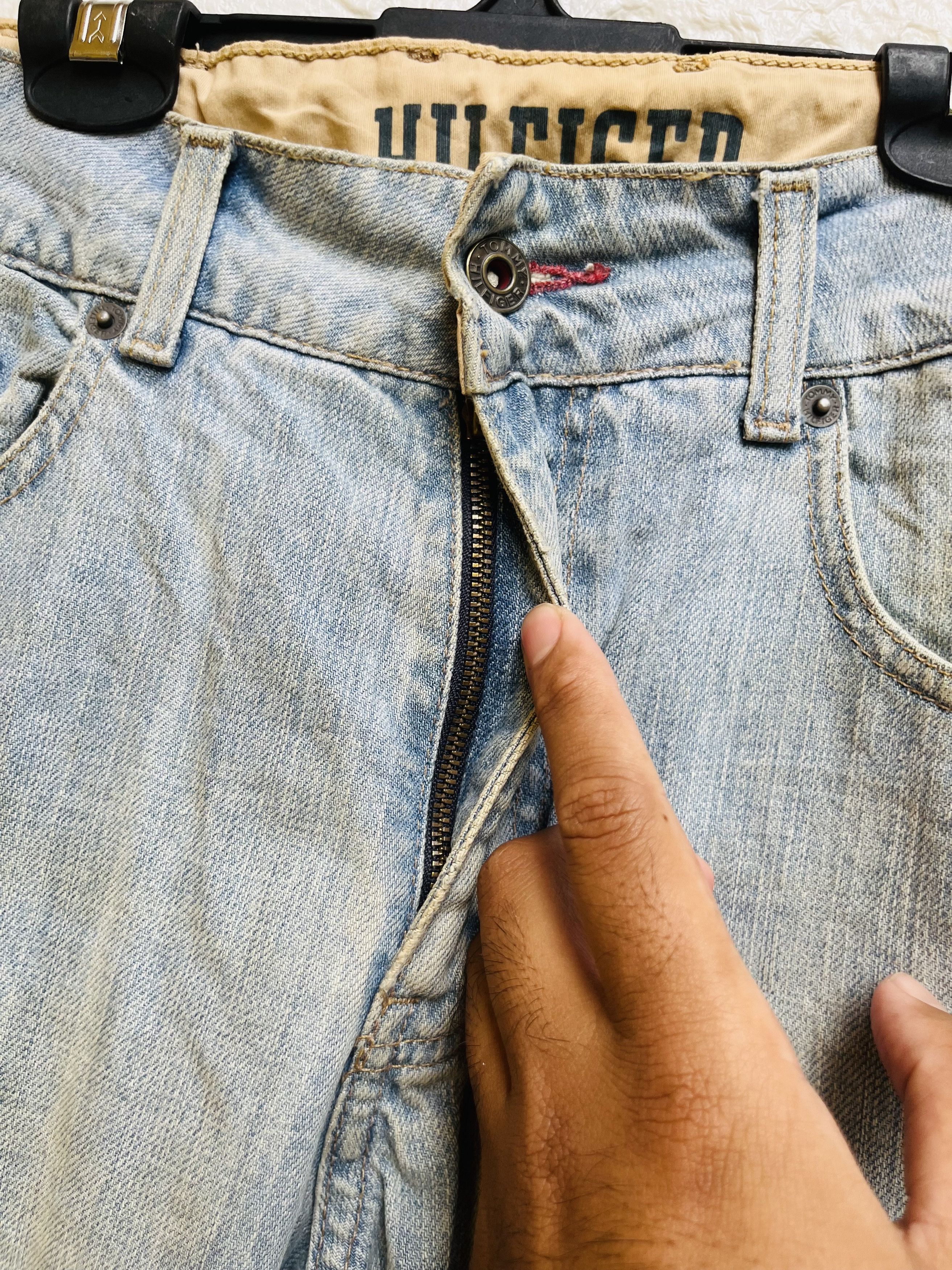 Tommy Hilfiger × Vintage Vintage Tommy Hilfiger Designer Fashion Style Size US 31 - 6 Thumbnail