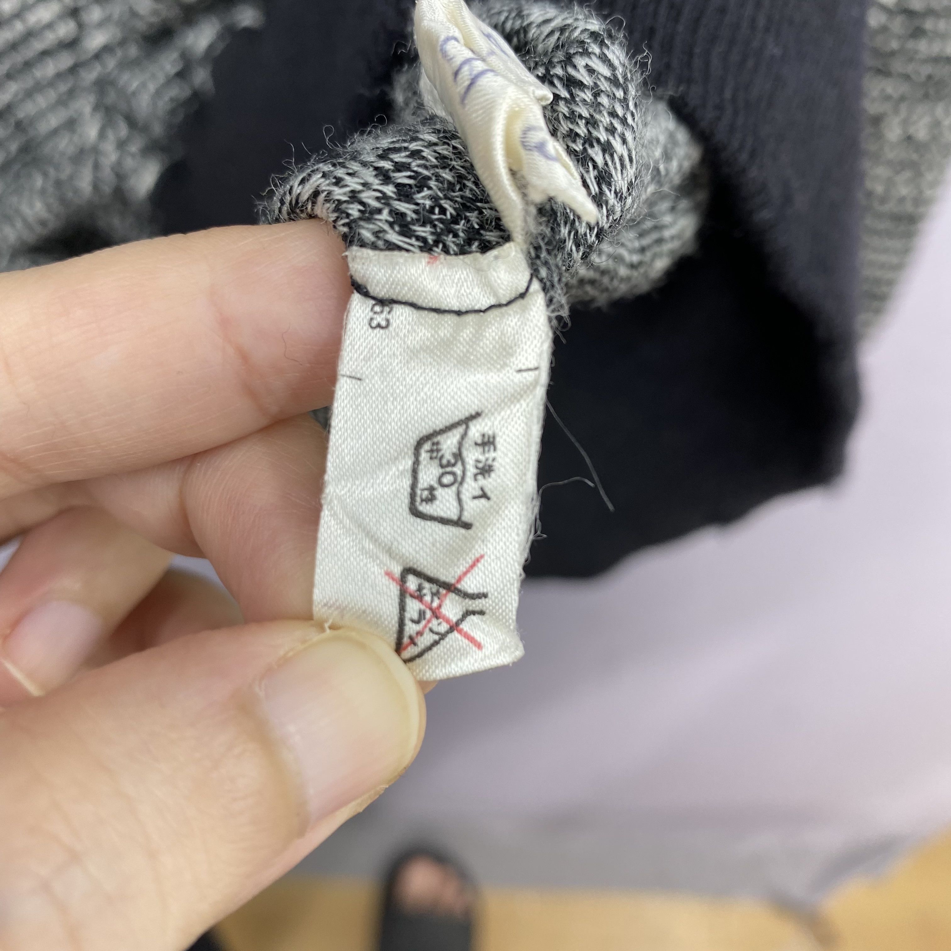 Japanese Brand Vintage Y2K Renaissance Nobuo Ikeda Zip Wool Sweatshirt Size US XL / EU 56 / 4 - 12 Thumbnail