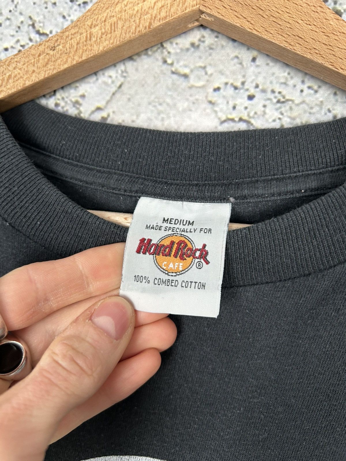 Hard Rock Cafe Vintage Hard Rock Cafe Universal Citywalk Osaka Japanese Size US M / EU 48-50 / 2 - 4 Thumbnail