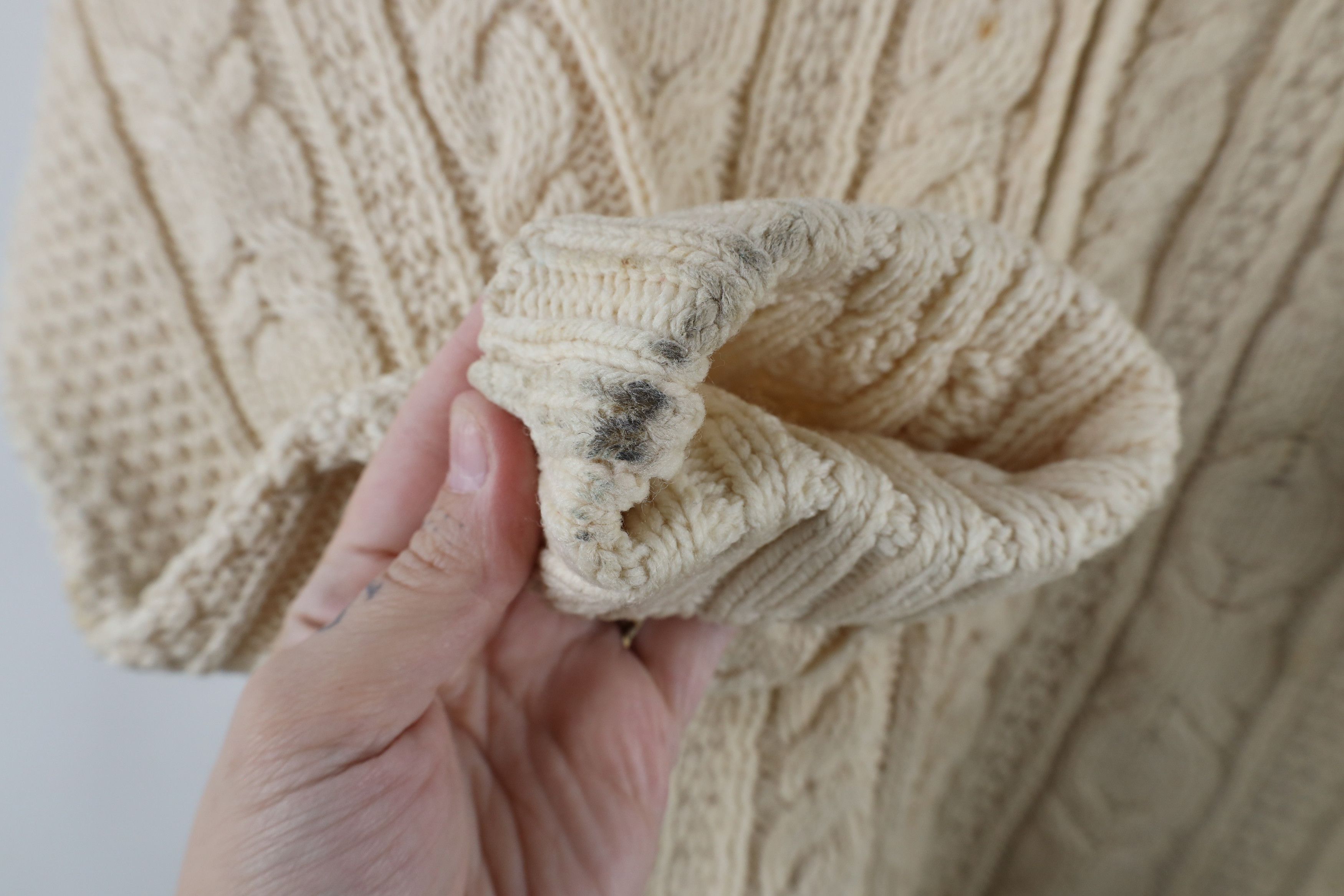 Vintage Vintage 90s Irish Wool Fisherman Knit Full Zip Sweater Size S / US 4 / IT 40 - 5 Thumbnail