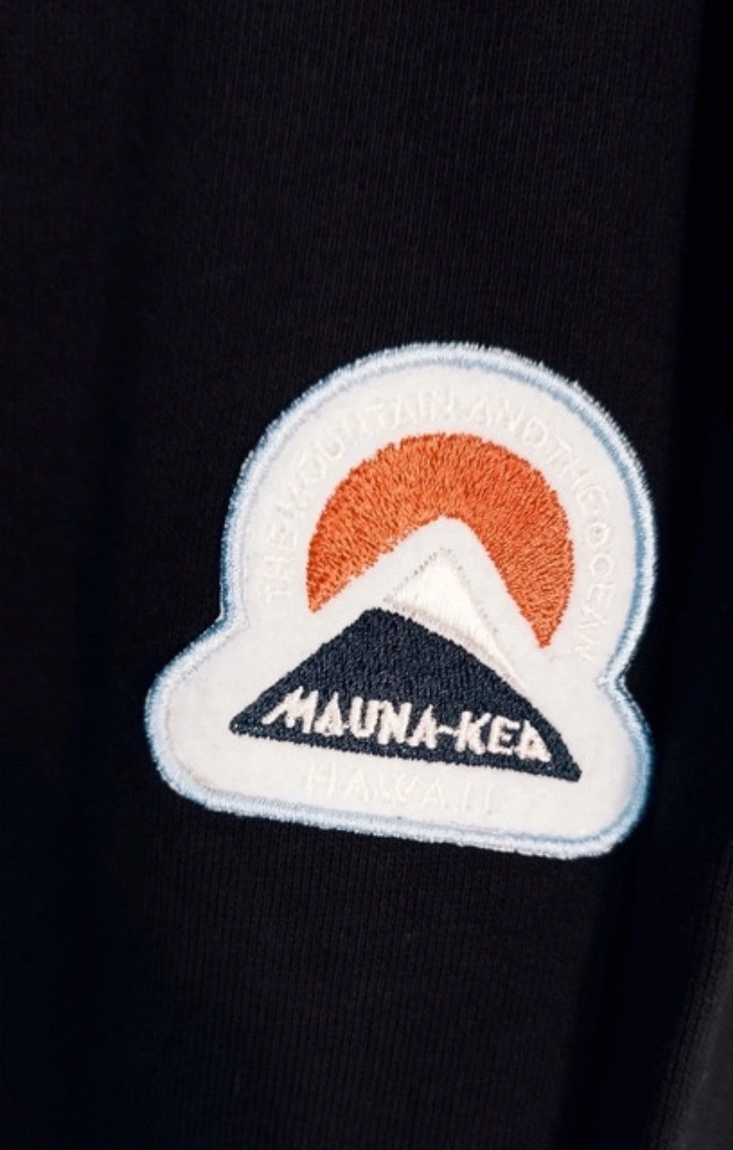 Vintage New Mauna-Kea . Size US L / EU 52-54 / 3 - 2 Thumbnail
