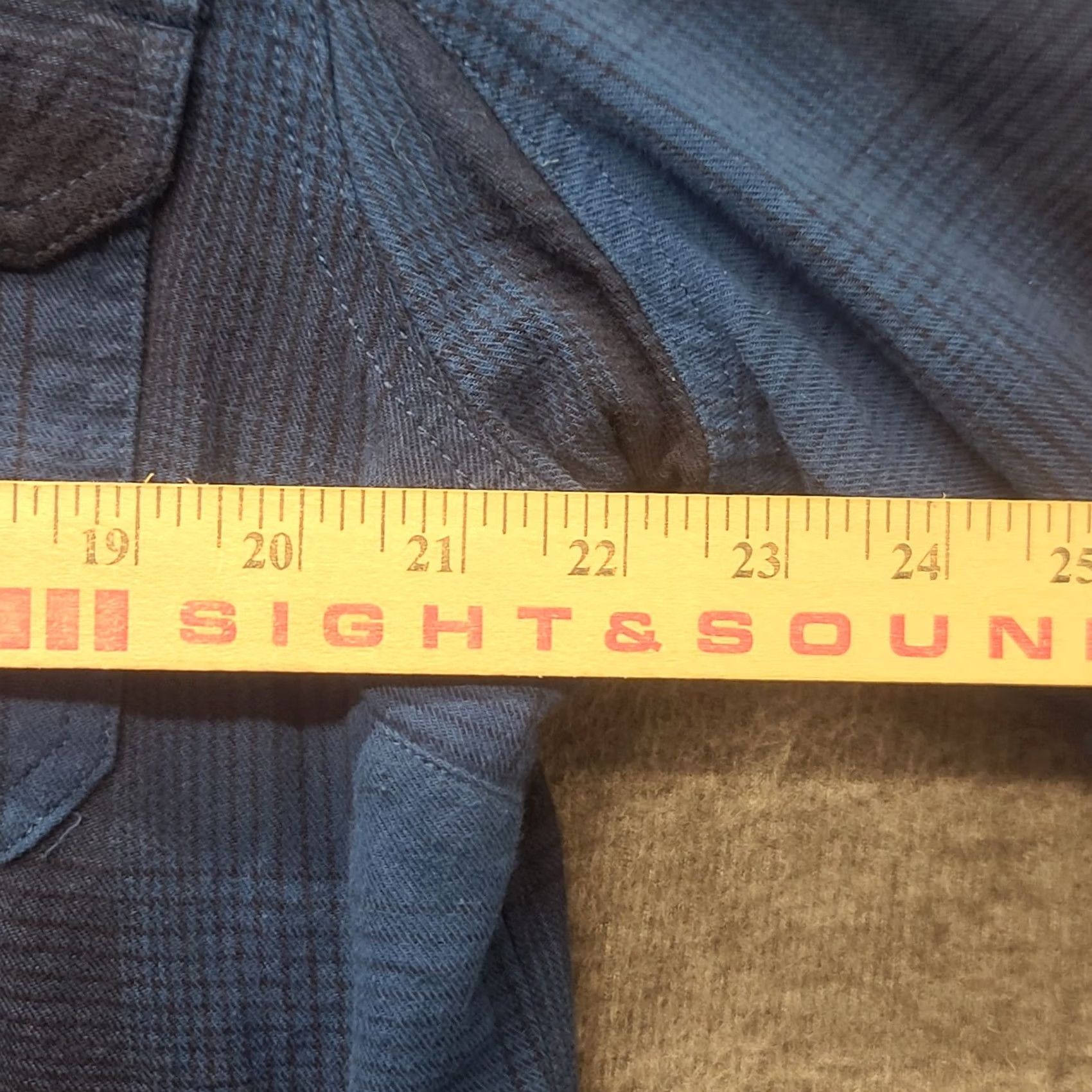 Vintage Duluth Womens Shacket Jacket L Free Swingin Flannel Lined Workwear Shirt Jacket Blue Plaid Cotton X-Large? No, keep as L size. Size L / US 10 / IT 46 - 4 Thumbnail