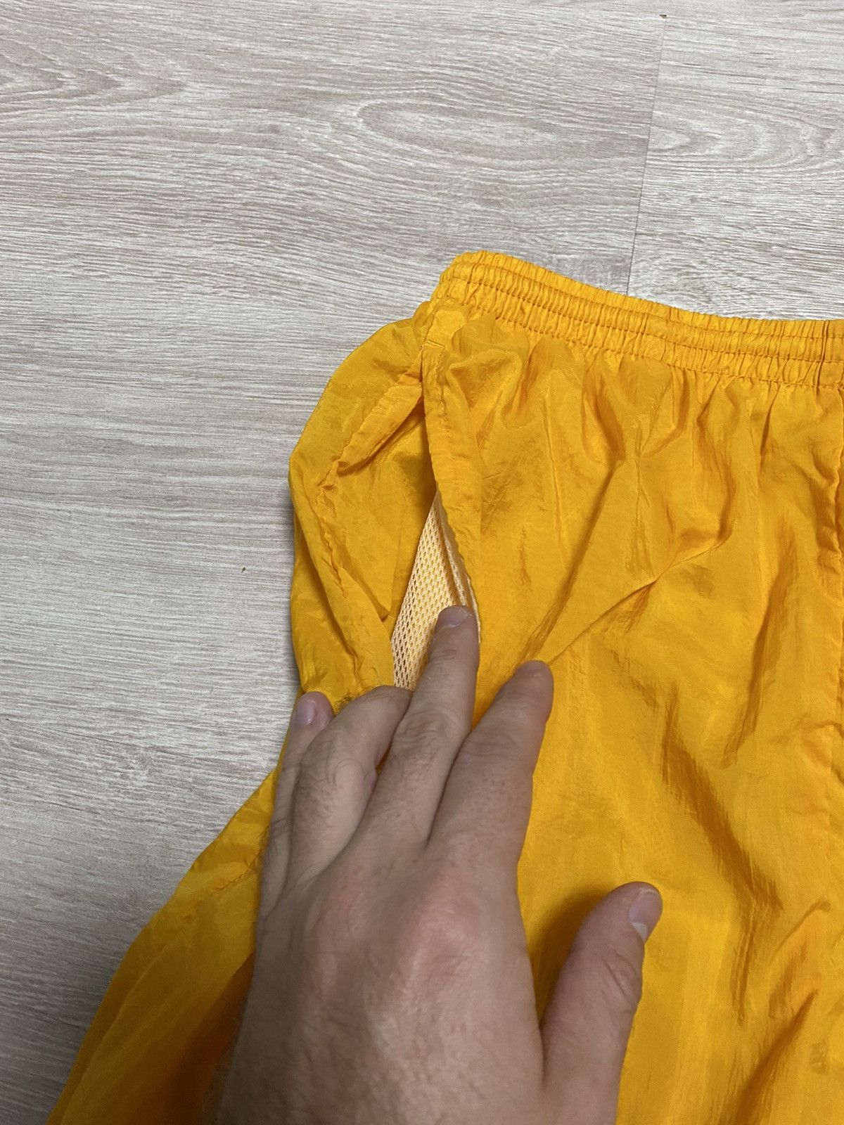 Vintage Vintage Nike Nylon Shorts 80’s big logo Size S 28-30” Size US 30 / EU 46 - 6 Thumbnail