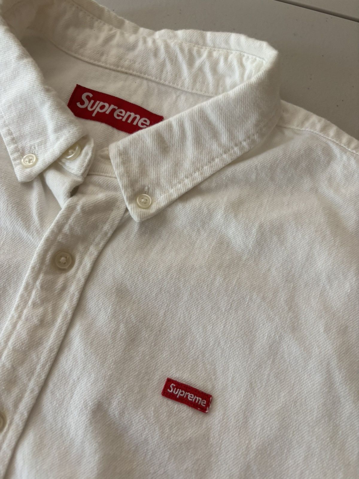 Supreme Supreme Small Box Logo Button Up Shirt White Size US L / EU 52-54 / 3 - 2 Thumbnail