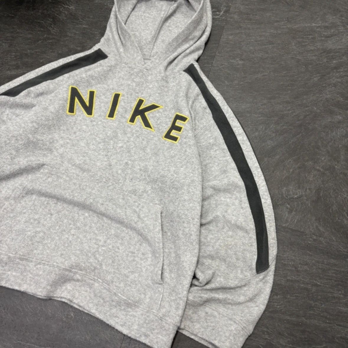 Nike 90s Nike Vintage Big Spellout Logo Retro Fleece Hoodie Rare Size US S / EU 44-46 / 1 - 3 Thumbnail