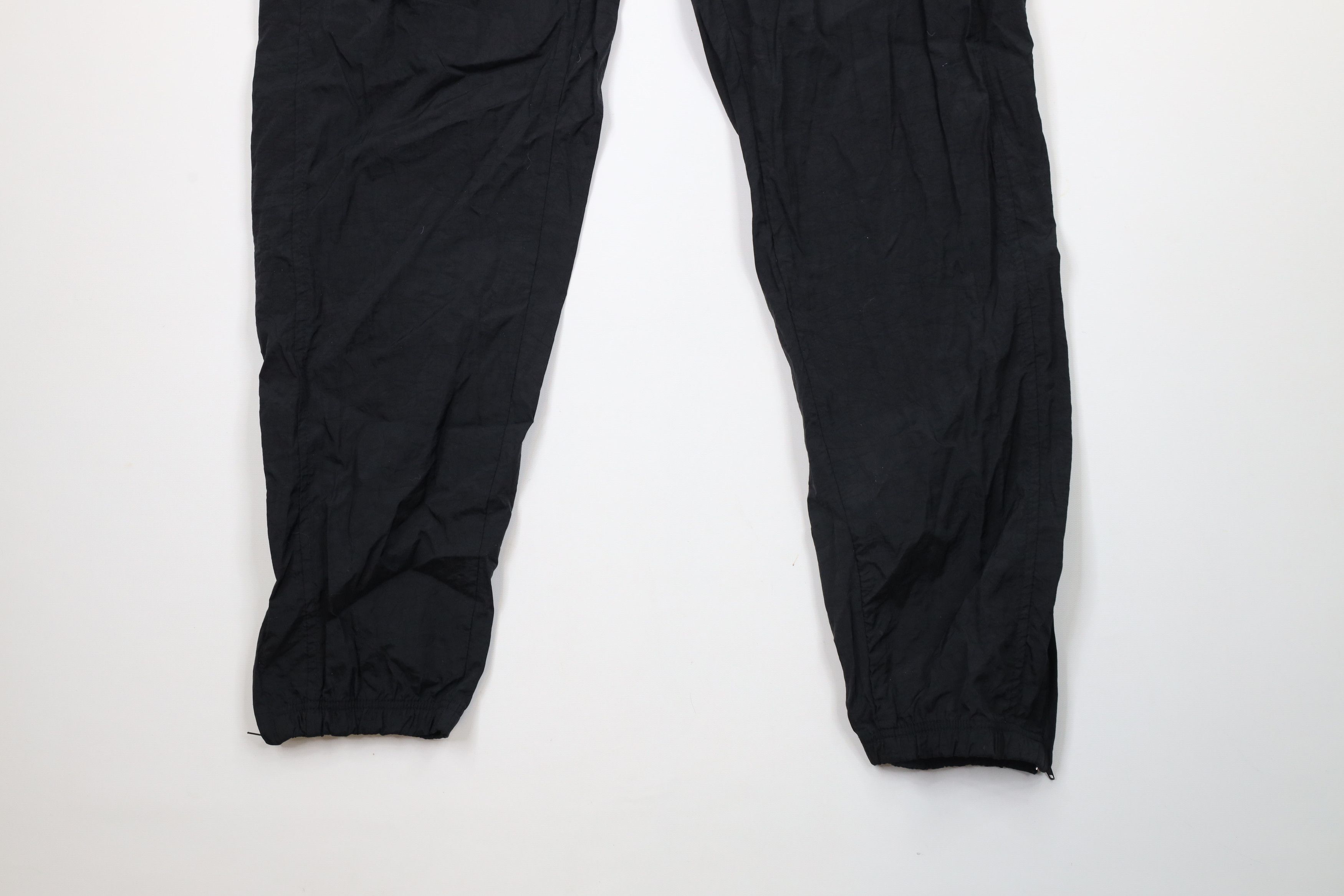 Reebok × Vintage Vintage 90s Reebok Nylon Windbreaker Joggers Pants Black Size US 36 / EU 52 - 4 Thumbnail
