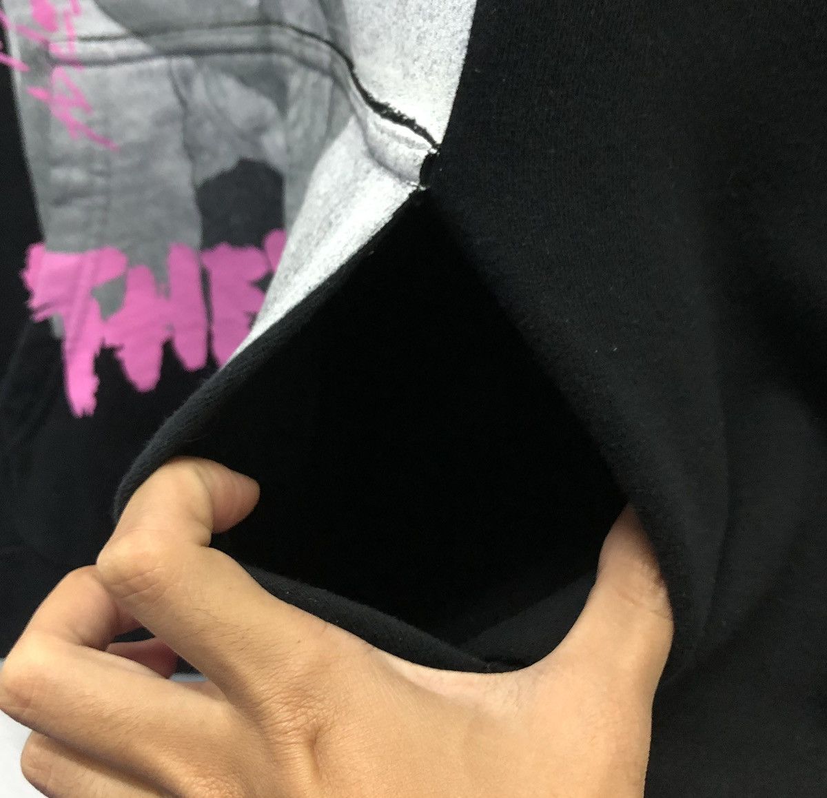 Band Tees Shawn Mendes The Tour 2019 Murphy's Us Touring Inc Hoodie Size US L / EU 52-54 / 3 - 8 Thumbnail