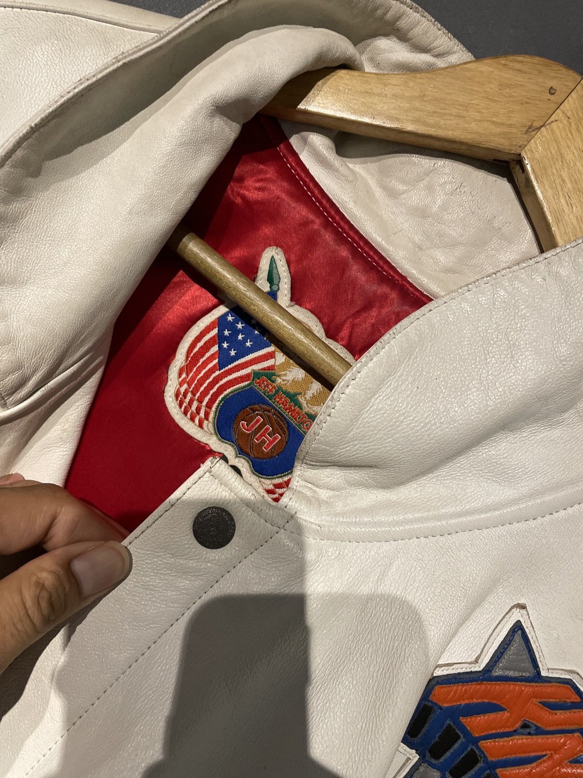Jeff Hamilton Full team NBA leather jacket 80s Size US XXL / EU 58 / 5 - 5 Thumbnail