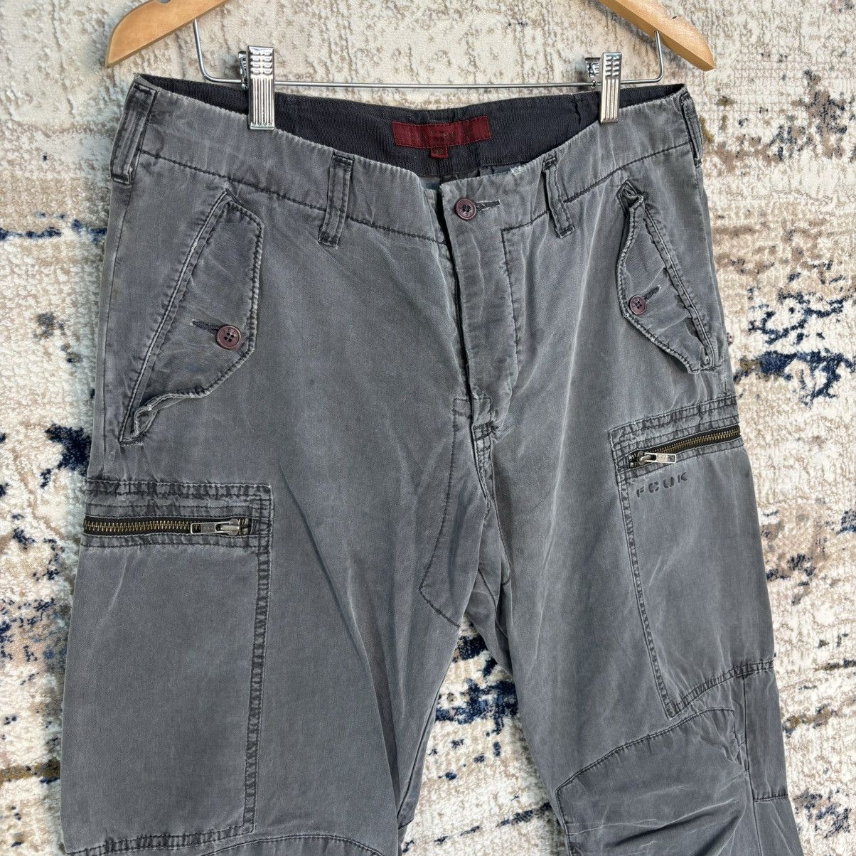 FCUK FCUK Cargo Pants Multi Zipper Pocket Streetwear Design Size US 32 / EU 48 - 4 Thumbnail