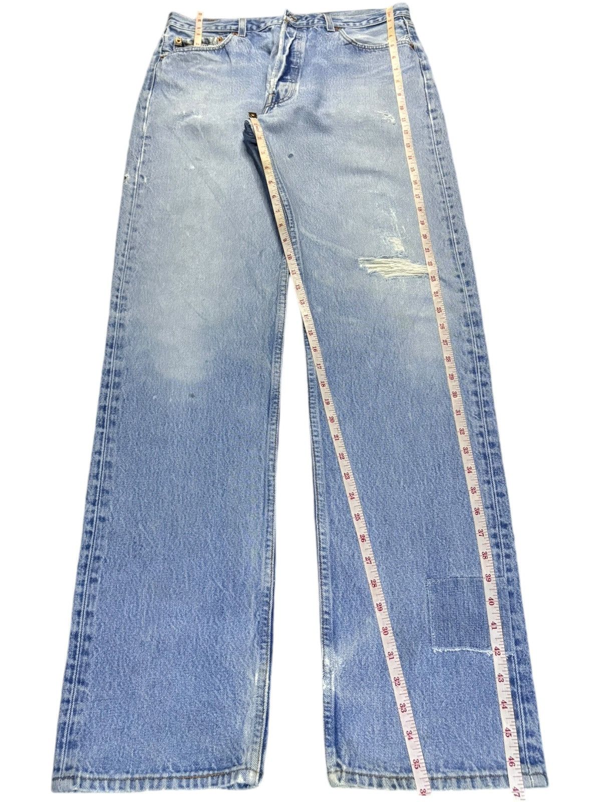 Levi's Vintage 90s Levis 501xx Blue Wash Patched Ripped Baggy Jeans Size US 33 - 12 Thumbnail
