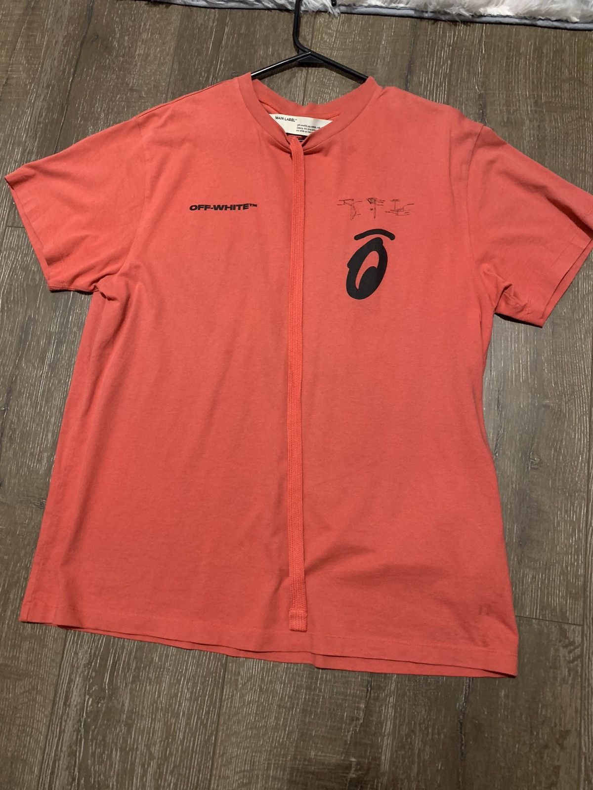 OFF WHITE red T shirt diagonal arrows