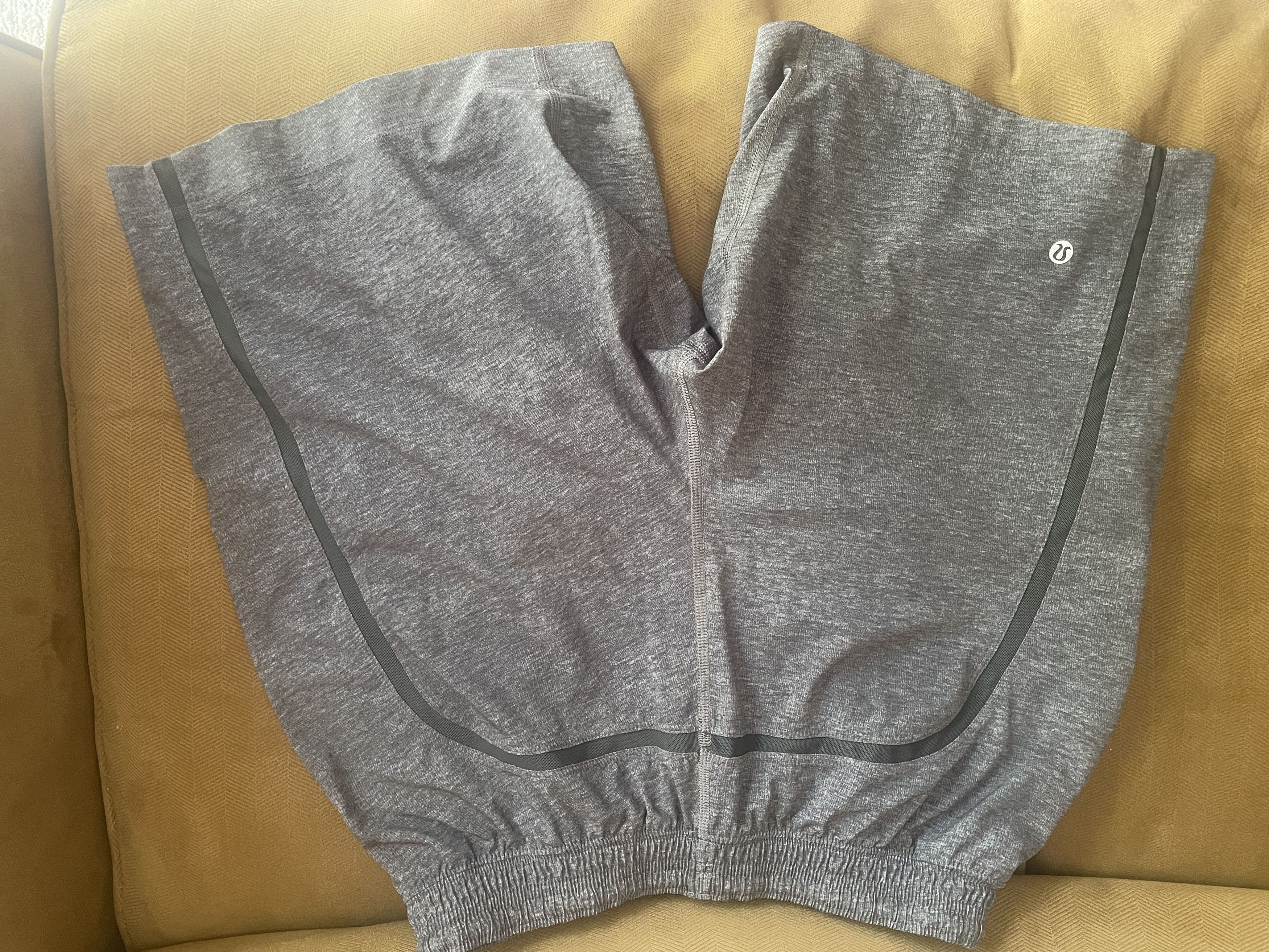 Lululemon Lululemon shorts Size US 30 / EU 46 - 1 Thumbnail