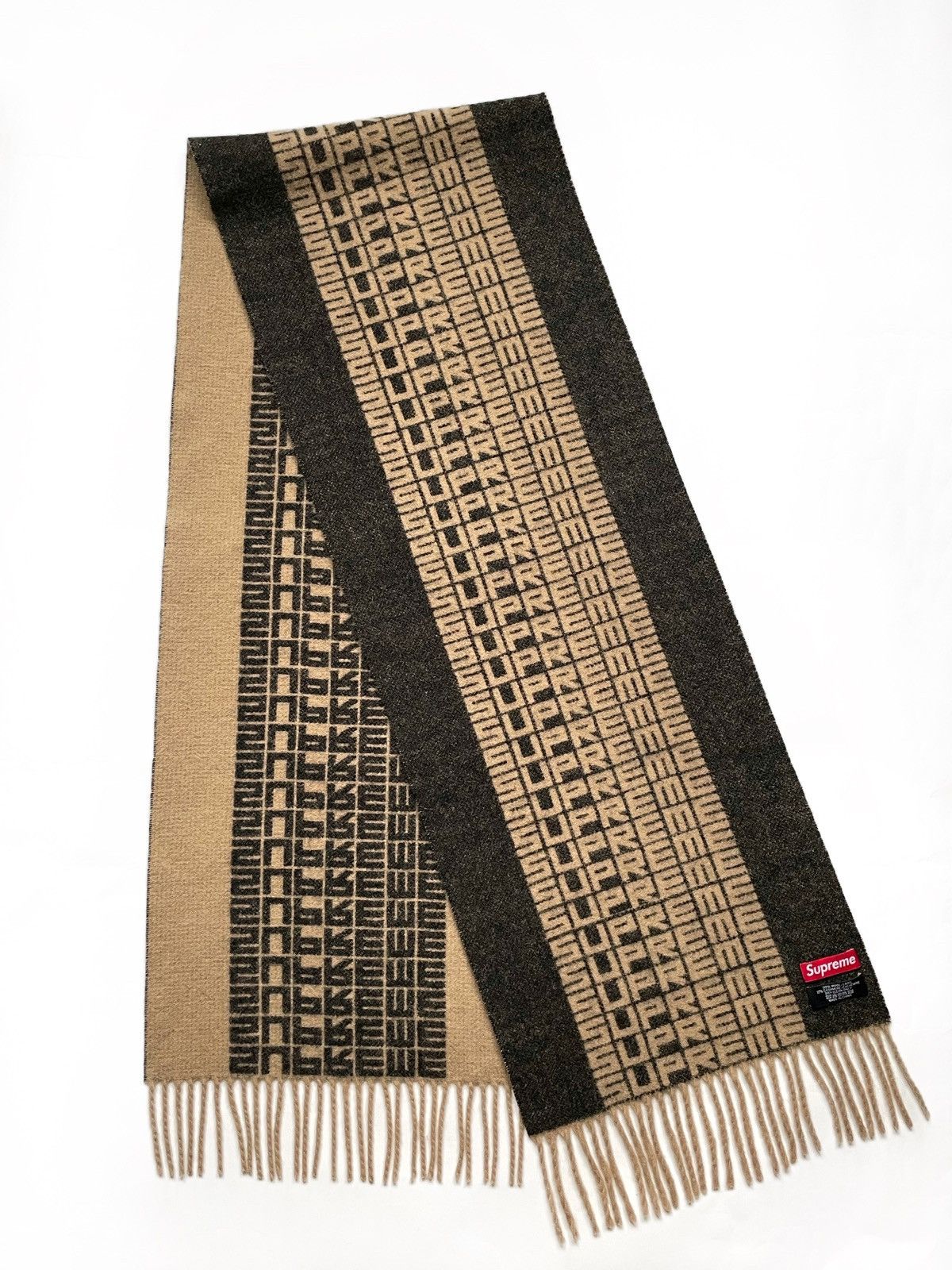 Supreme SUPREME Wool Cashmere Logo Repeat Scarf Size ONE SIZE - 5 Thumbnail