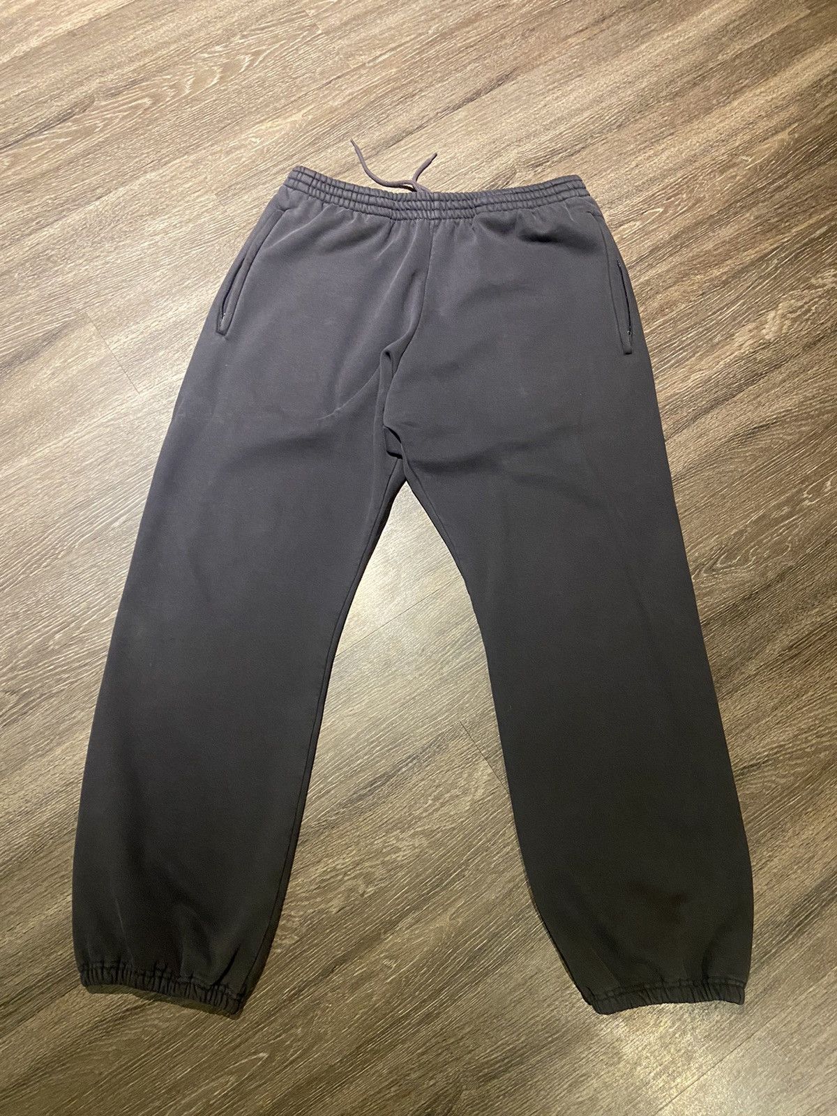 Balenciaga Yeezy Gap Engineered by Balenciaga Jogging Pants Black | Grailed