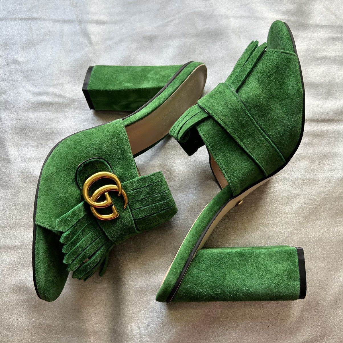 Gucci Gucci green suede mules. Does not come with box. Size US 12 / IT 42 - 1 Thumbnail