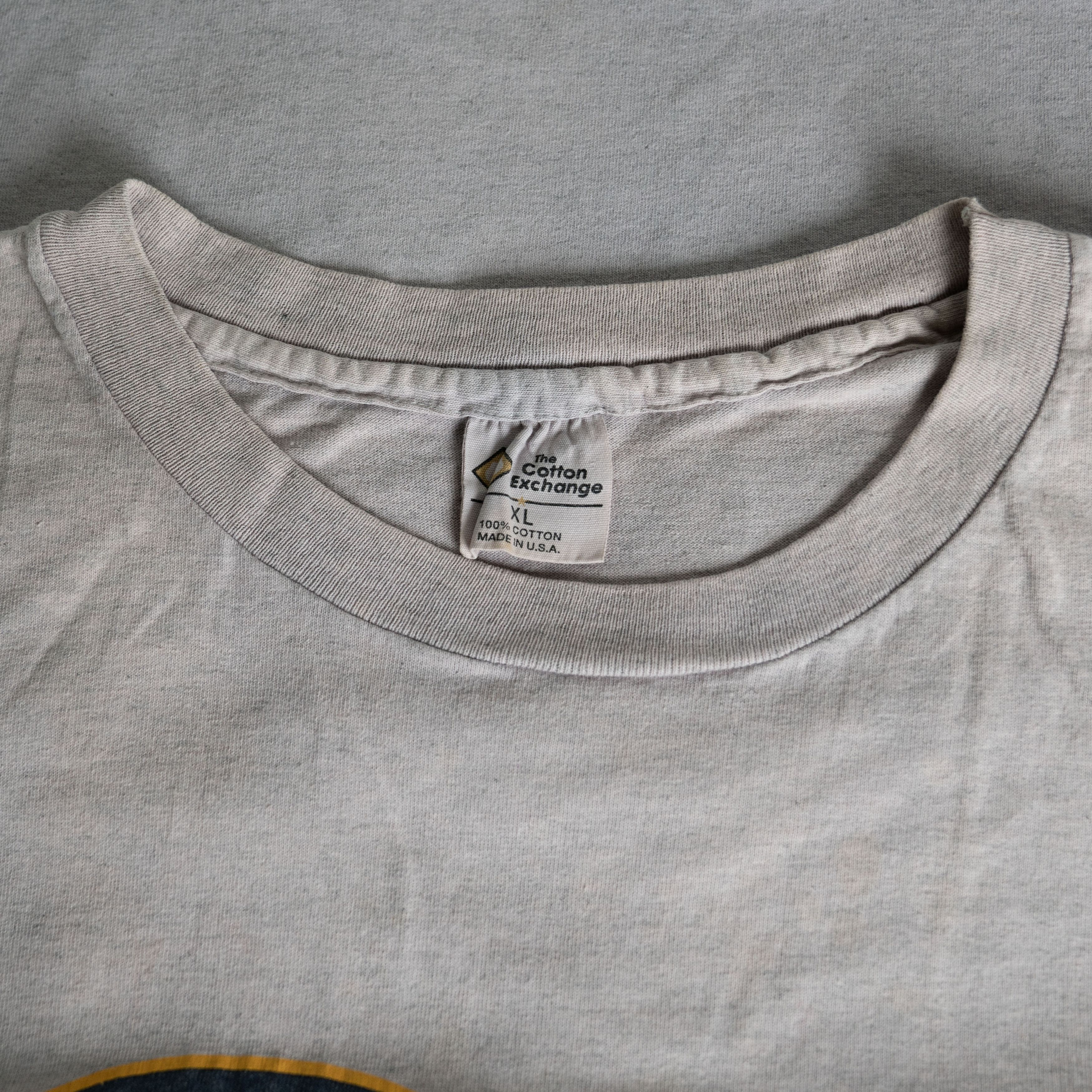 Vintage Vintage 1990's University Of Pittsburgh Tee Shirt Size US XL / EU 56 / 4 - 3 Thumbnail